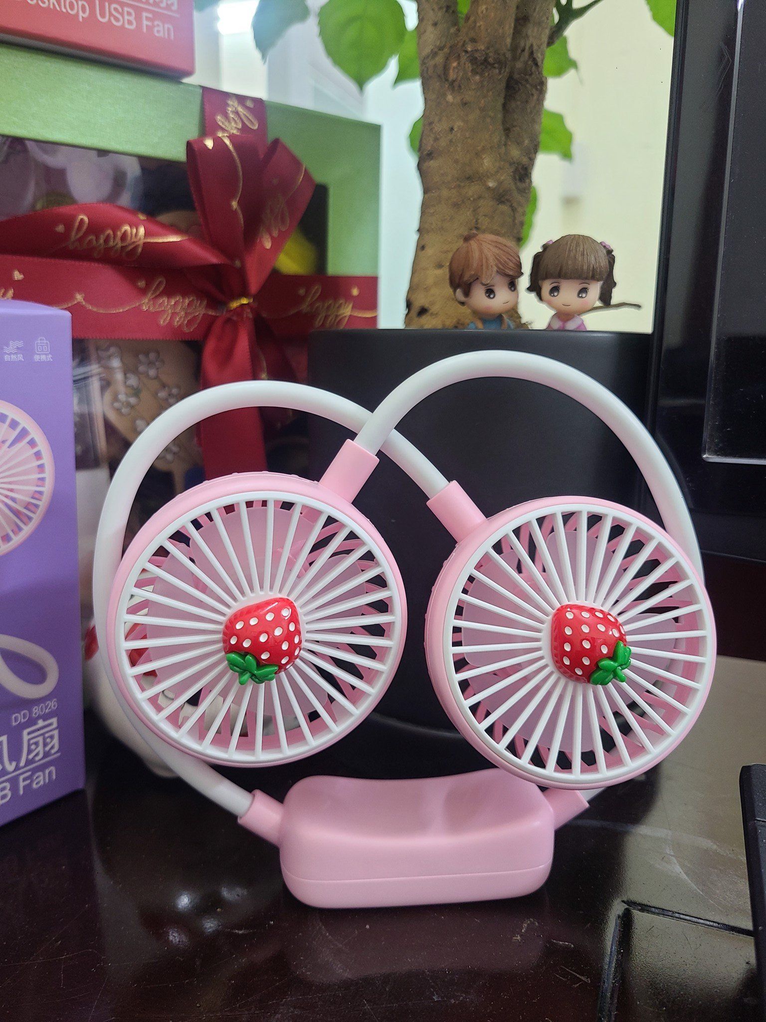 Đồ dùng văn phòng: Quạt đeo cổ tiện lợi hình trái cây (Neck USB Fan) có thể điều chỉnh đa hướng; pin sạc, Model DD 8026 DianDi Brand