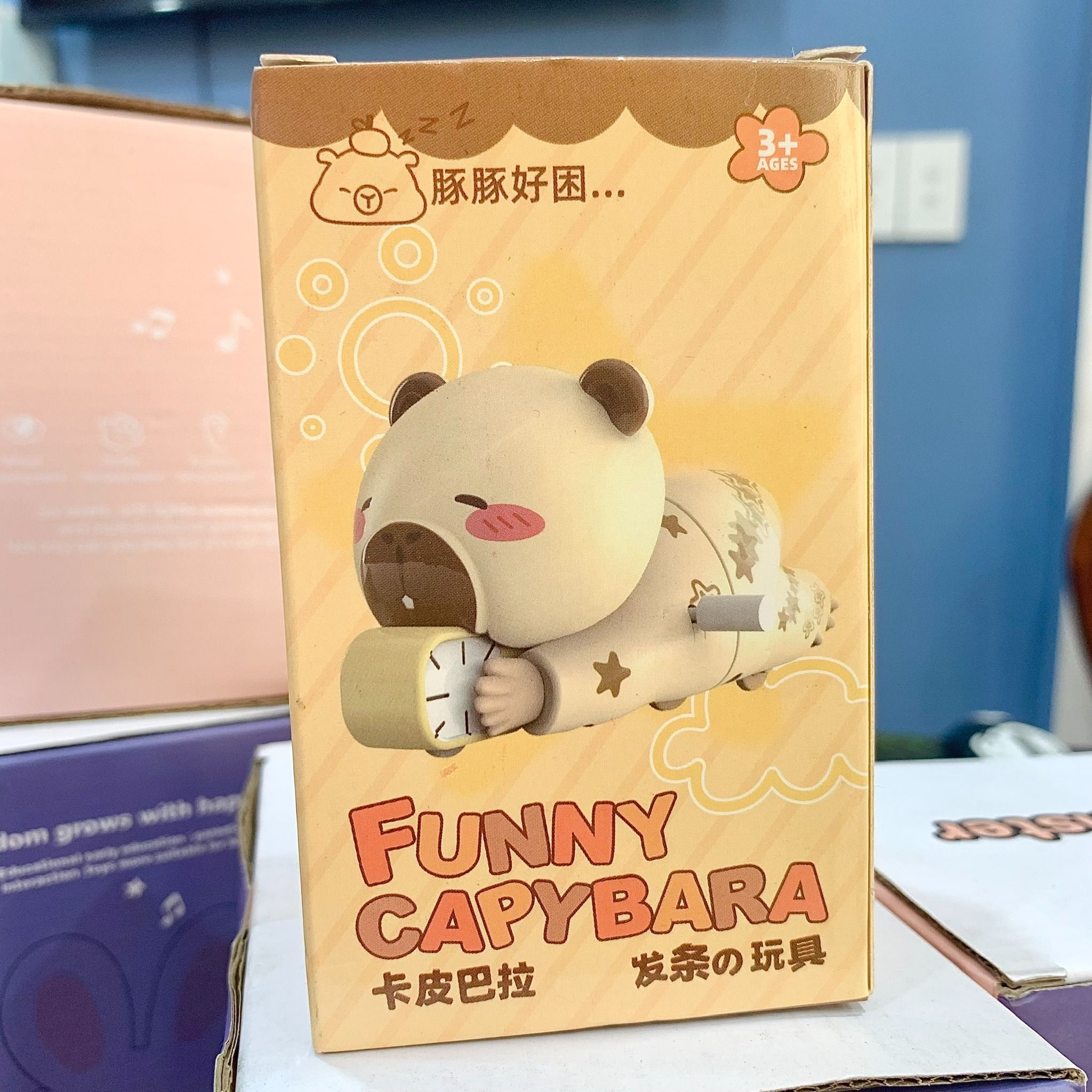 Đồ chơi dây cót: Capybara lười biếng đẩy chiếc đồng hồ đáng yêu, 3+ages, No. 6688