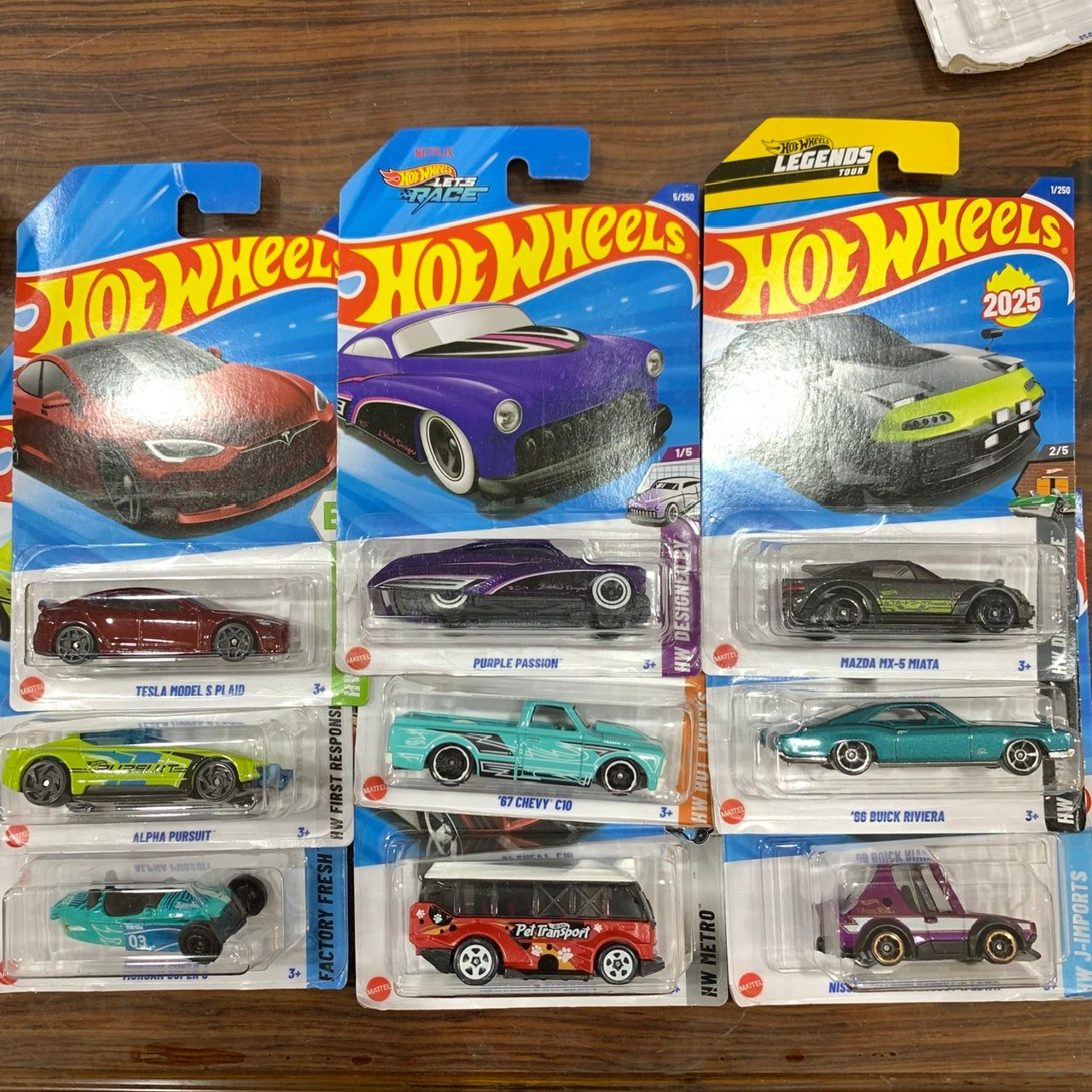 Đồ chơi mô hình : Mô hình xe Bộ sưu tập Hot Wheels nhiều mẫu đa dạng ( giao ngẫu nhiên mẫu )