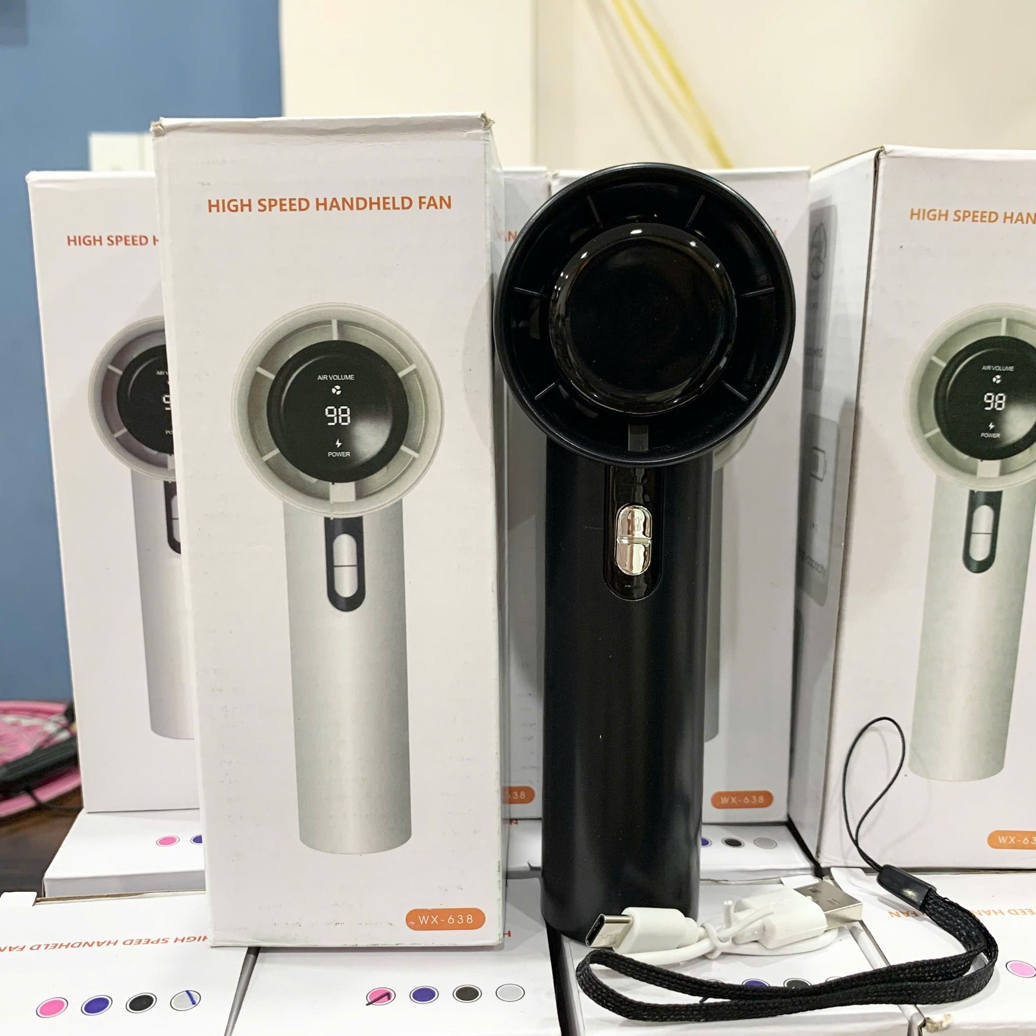 Quạt cầm tay Turbo tốc độ cao (Handheld Fan) tiện lợi, dung lượng cao 3000 mAh, Model: 638