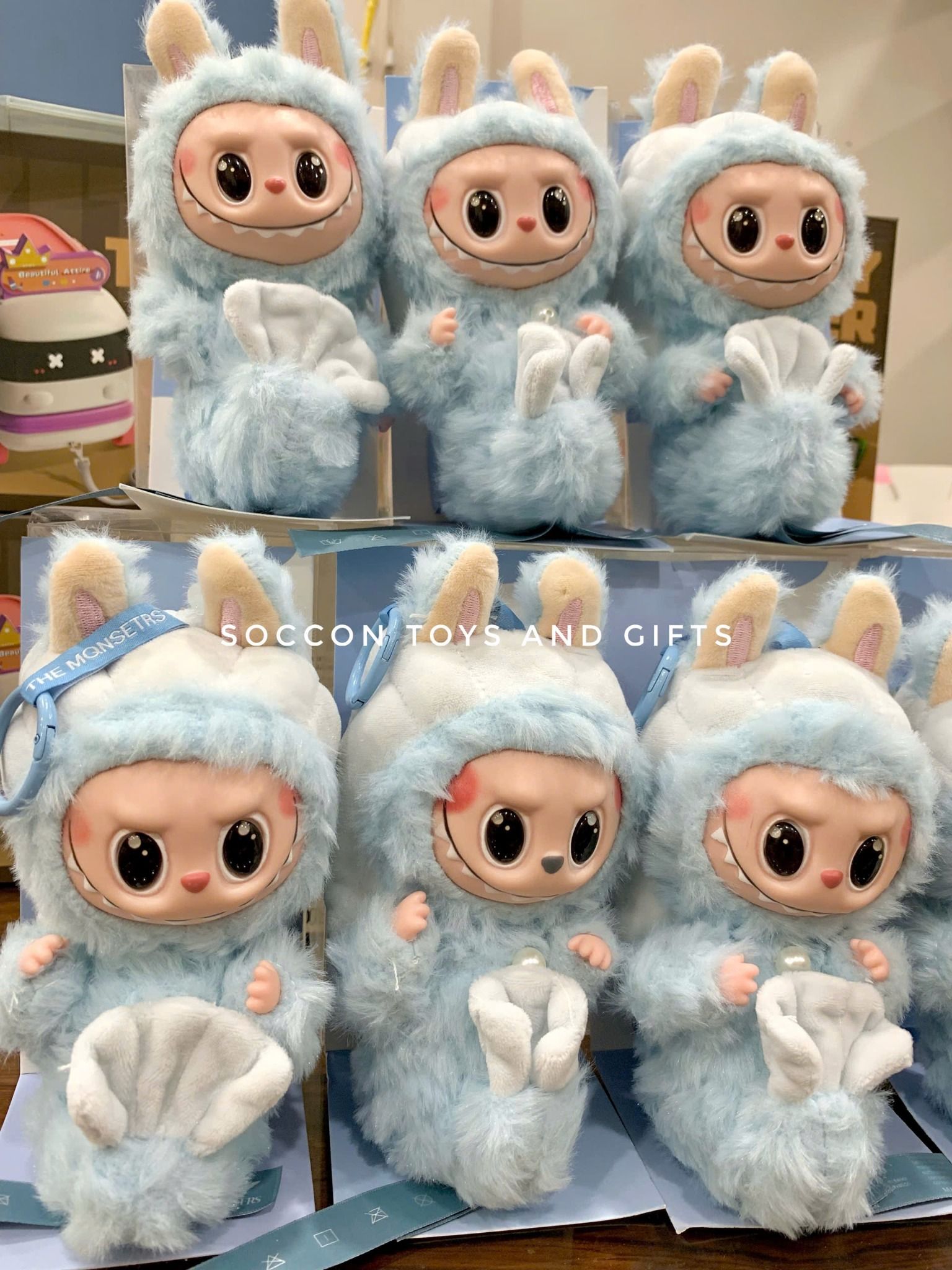 Mô hình móc khóa Labubu Merlion Sư tử biển HIDE AND SEEK ( hàng trưng bày, móp hộp, trầy hộp )