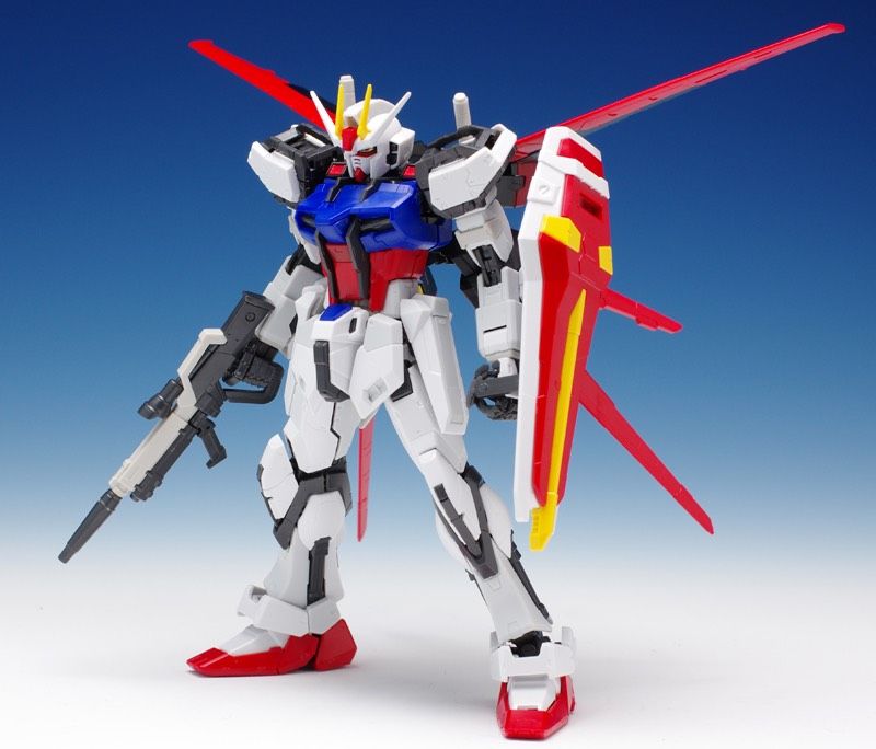 Mô hình lắp ghép xếp hình Gundam STRIKE FIGHTER 1/144 Scale model, +6ages, No. 105A
