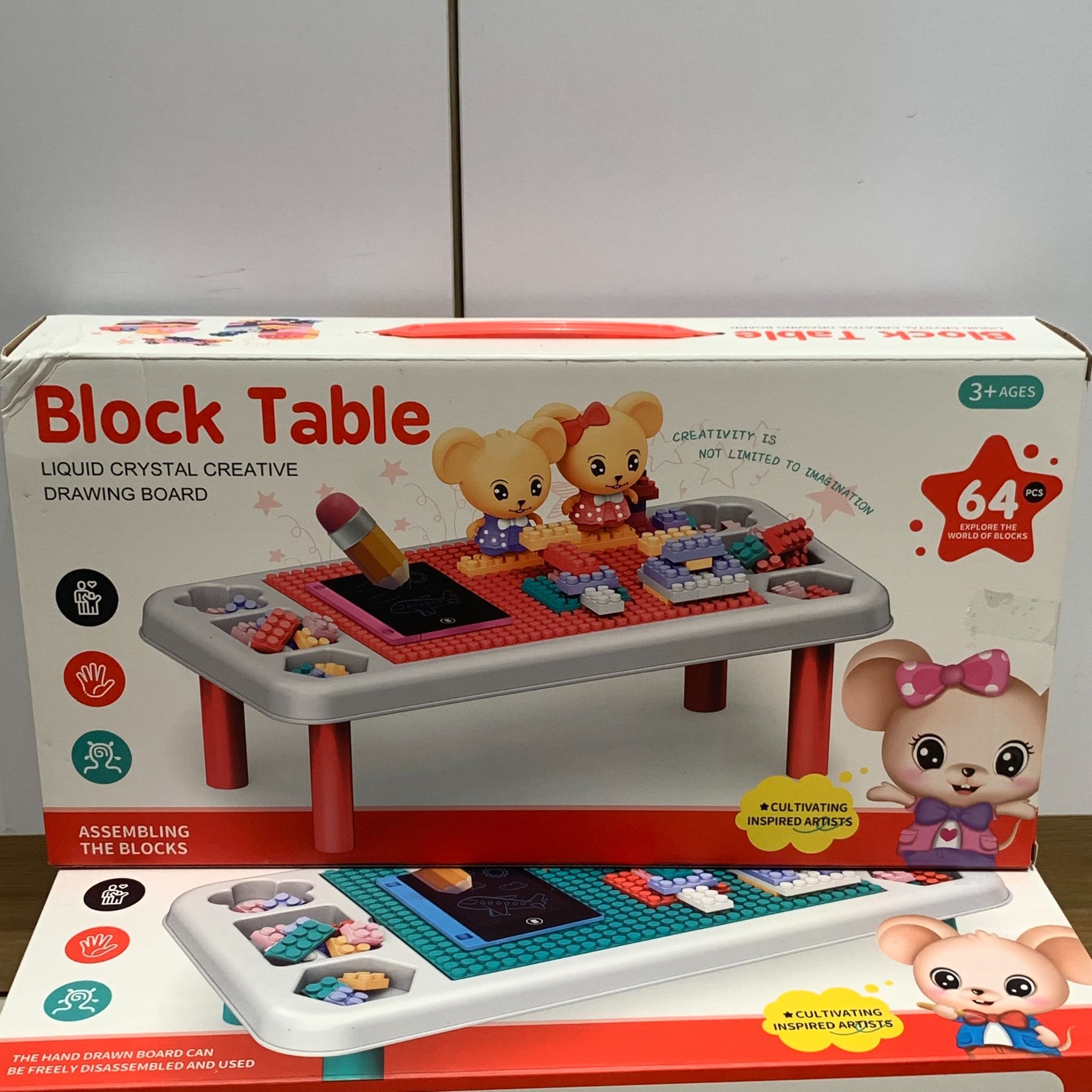 Bộ bàn xếp khối kèm bảng từ tính (Creativity is not limited to imagination)64 pcs,3+ages,No. 666-216AB