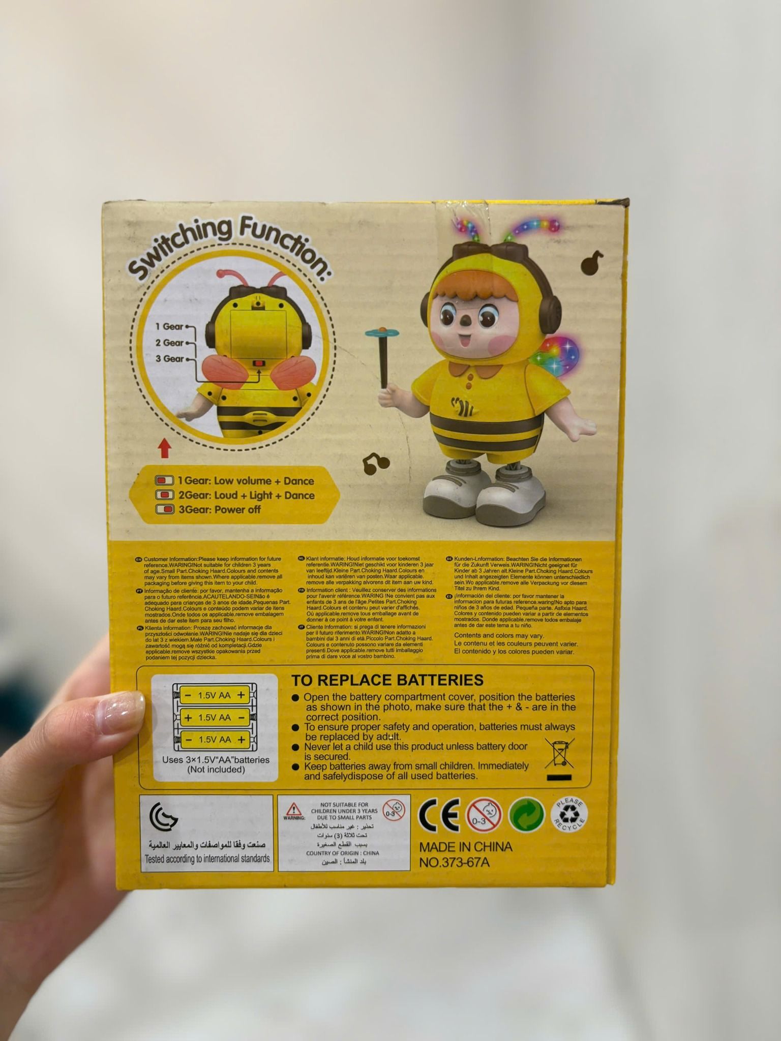 Đồ chơi giải trí : Chú ong nhảy múa di chuyển (dùng pin) No. 373-67A