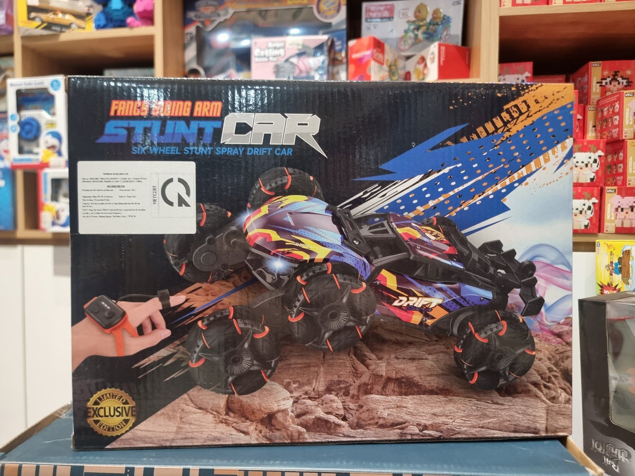 Xe Stunt Car 6 bánh xe điều khiển từ xa (bằng cử chỉ tay) 6Ages+ No. 2370-1