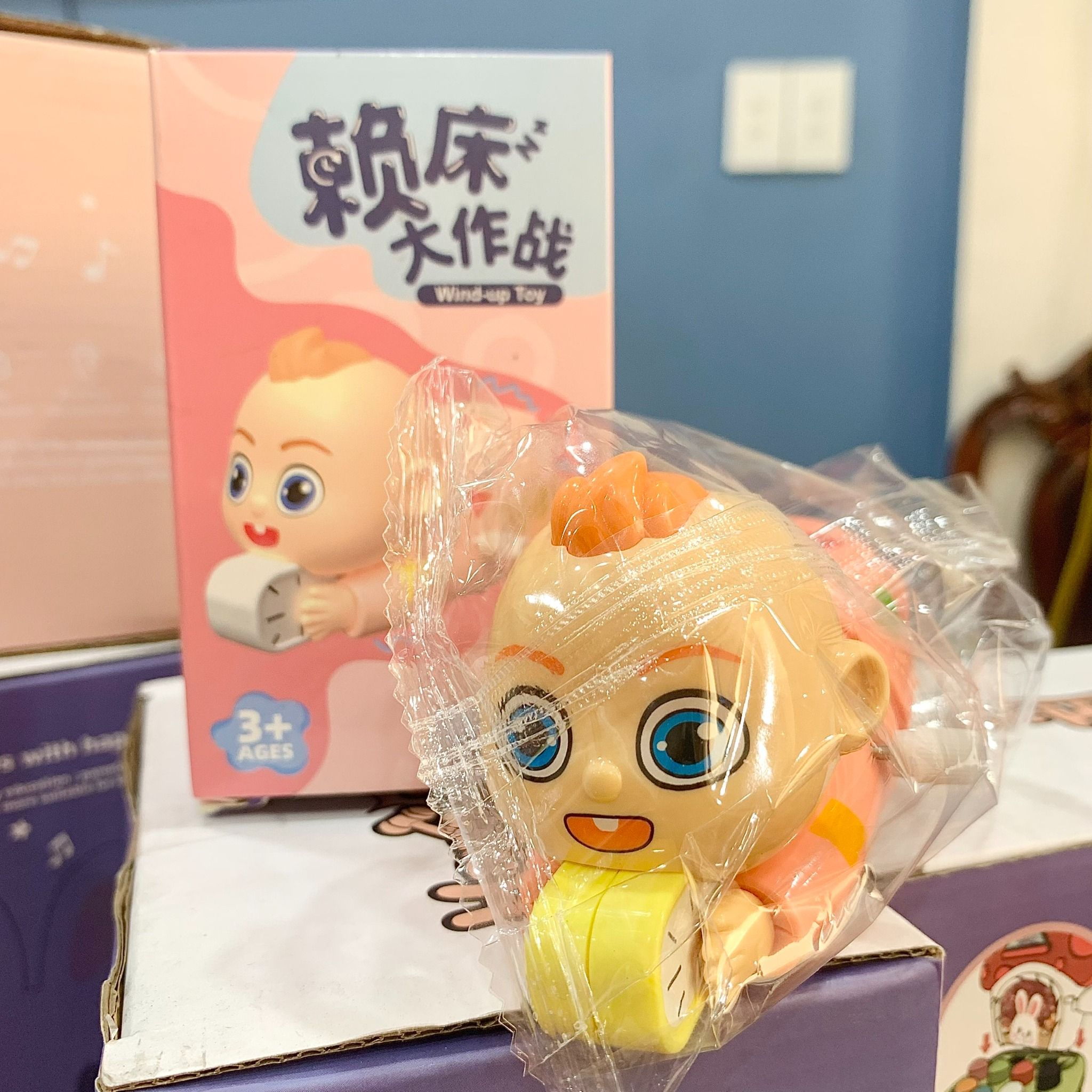 Đồ chơi lên dây cót: Cậu bé Shin đẩy chiếc đồng hồ siêu cưng, 3+ages, No. 8860