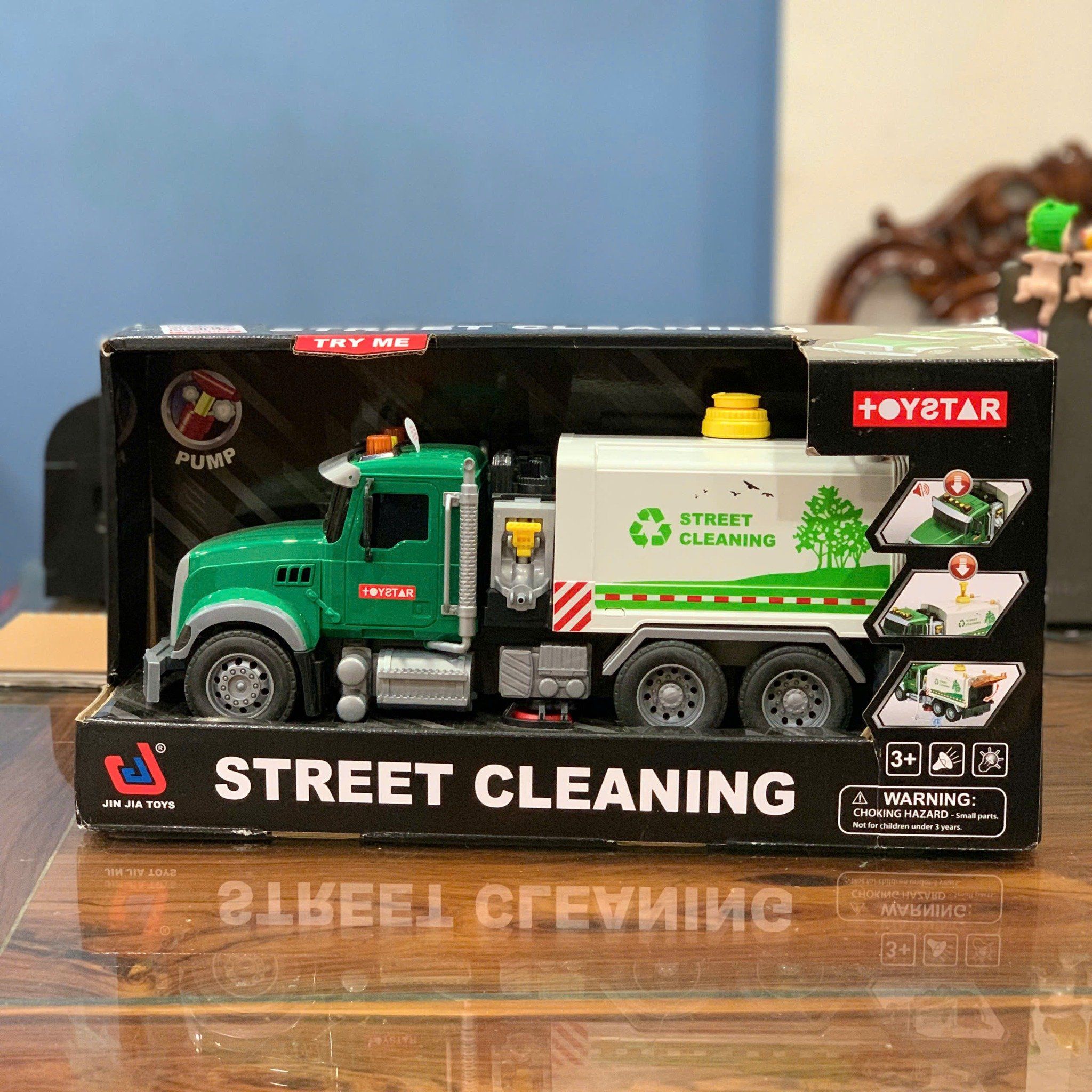 Đồ chơi vận động : Bộ sưu tập mô hình các loại xe nâng, xe cứu hộ..., 3ages+, No. 666