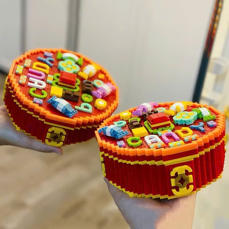 Đồ chơi lắp ráp : hộp quà bánh mứt (Mâm cổ) ngày Tết sum vầy CANDY BOX 2388 pcs 6Ages+ No. 778