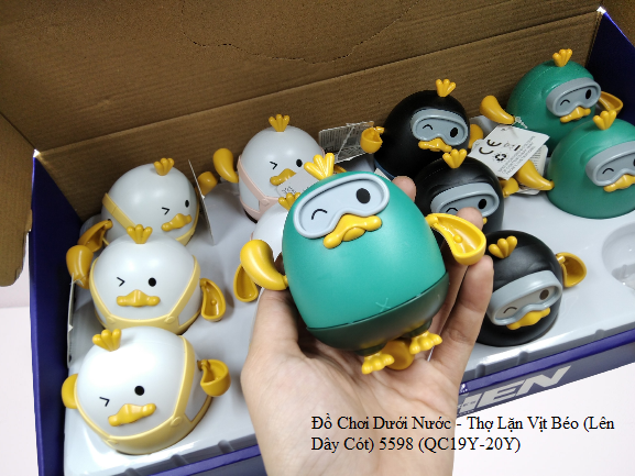 Đồ Chơi Dưới Nước - Thợ Lặn Vịt Béo (Lên Dây Cót) 5598 (QC19Y-20Y)