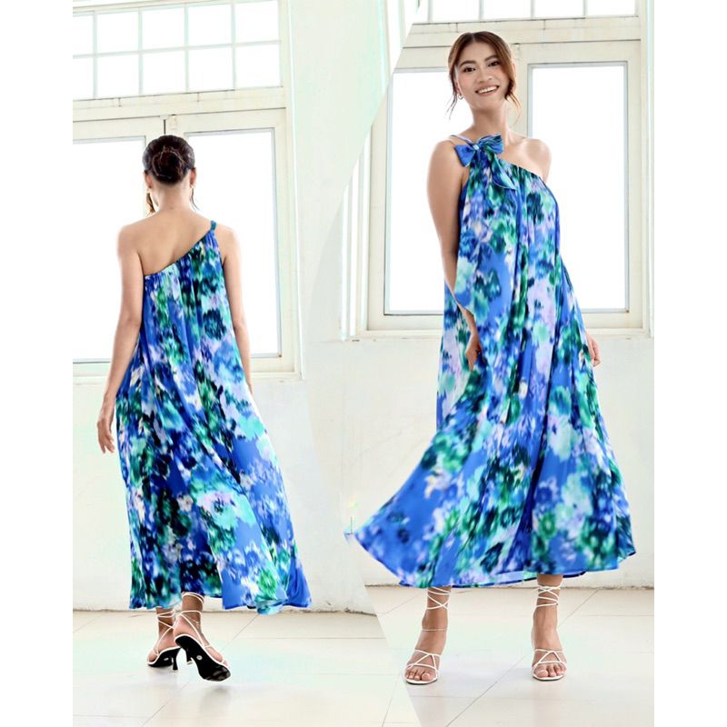 Đầm maxi lụa lệch vai hoa văn Infashion
