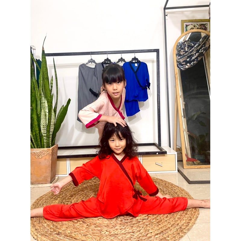 Đồ bộ lụa thiết kế mặc nhà cho bé yukata Infashion