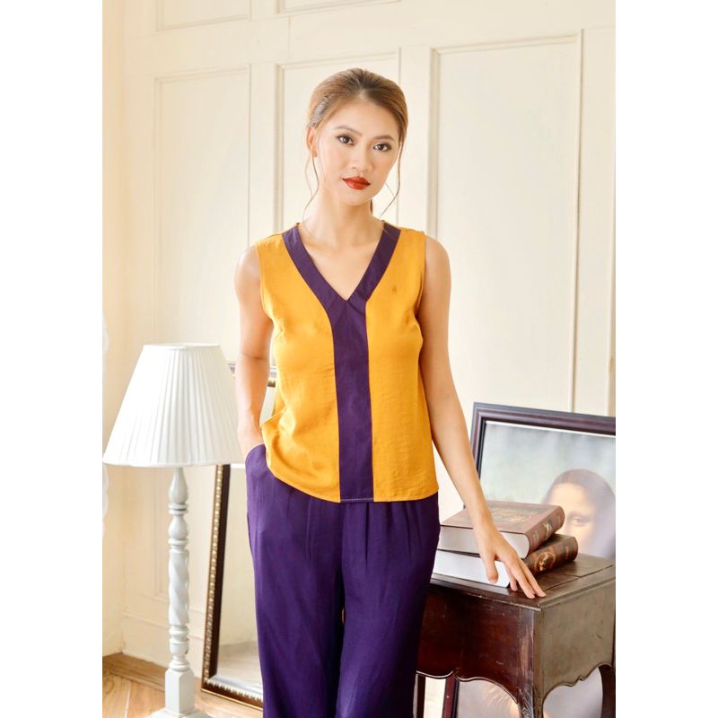 Đồ bộ lửng áo phối màu nẹp cổ V không tay