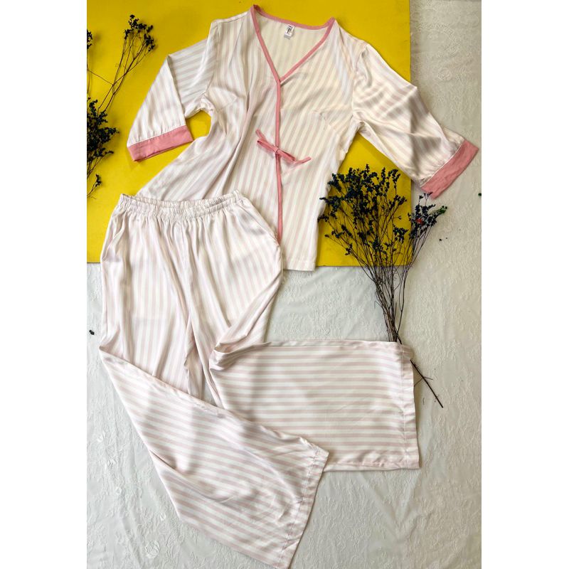 Đồ bộ lụa dài sọc đứng mặc nhà tay lửng viền màu Infashion