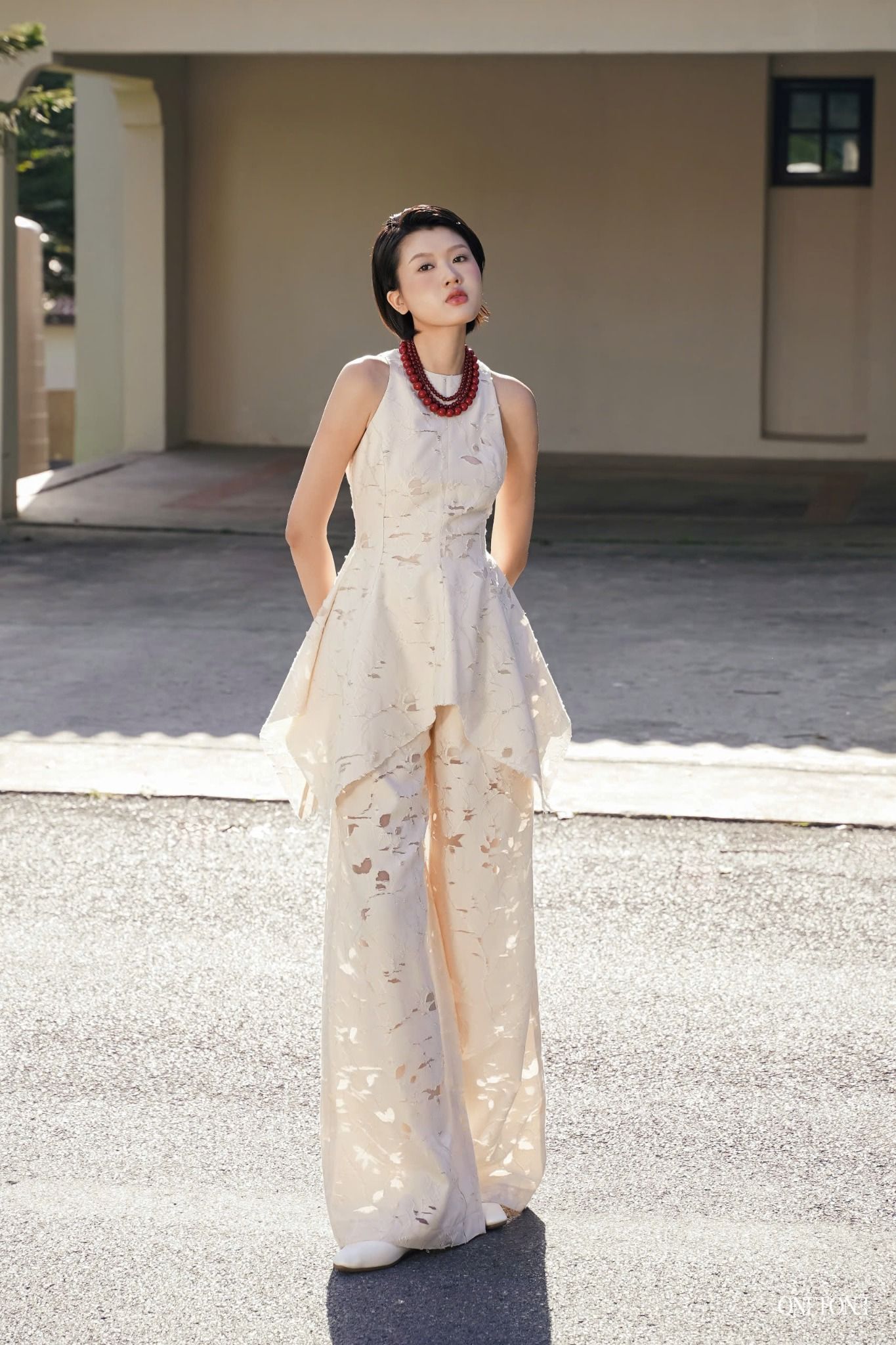 Áo Kiểu Flared