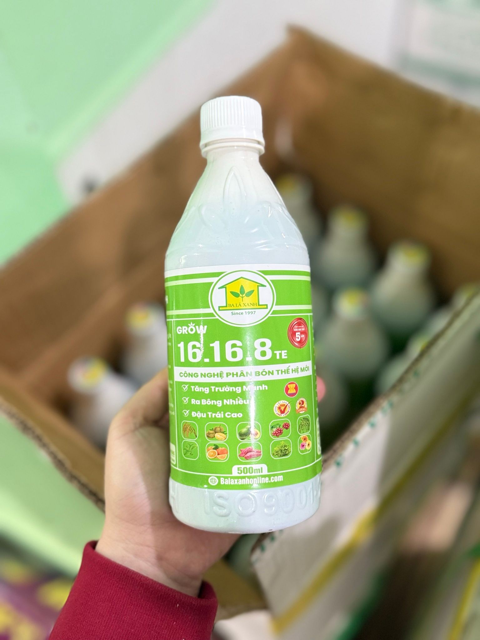 Phân bón lá GROW đậm đặc 16-16-8 BA LÁ XANH ĐẬM ĐẶC - 3 LÁ XANH 500ML