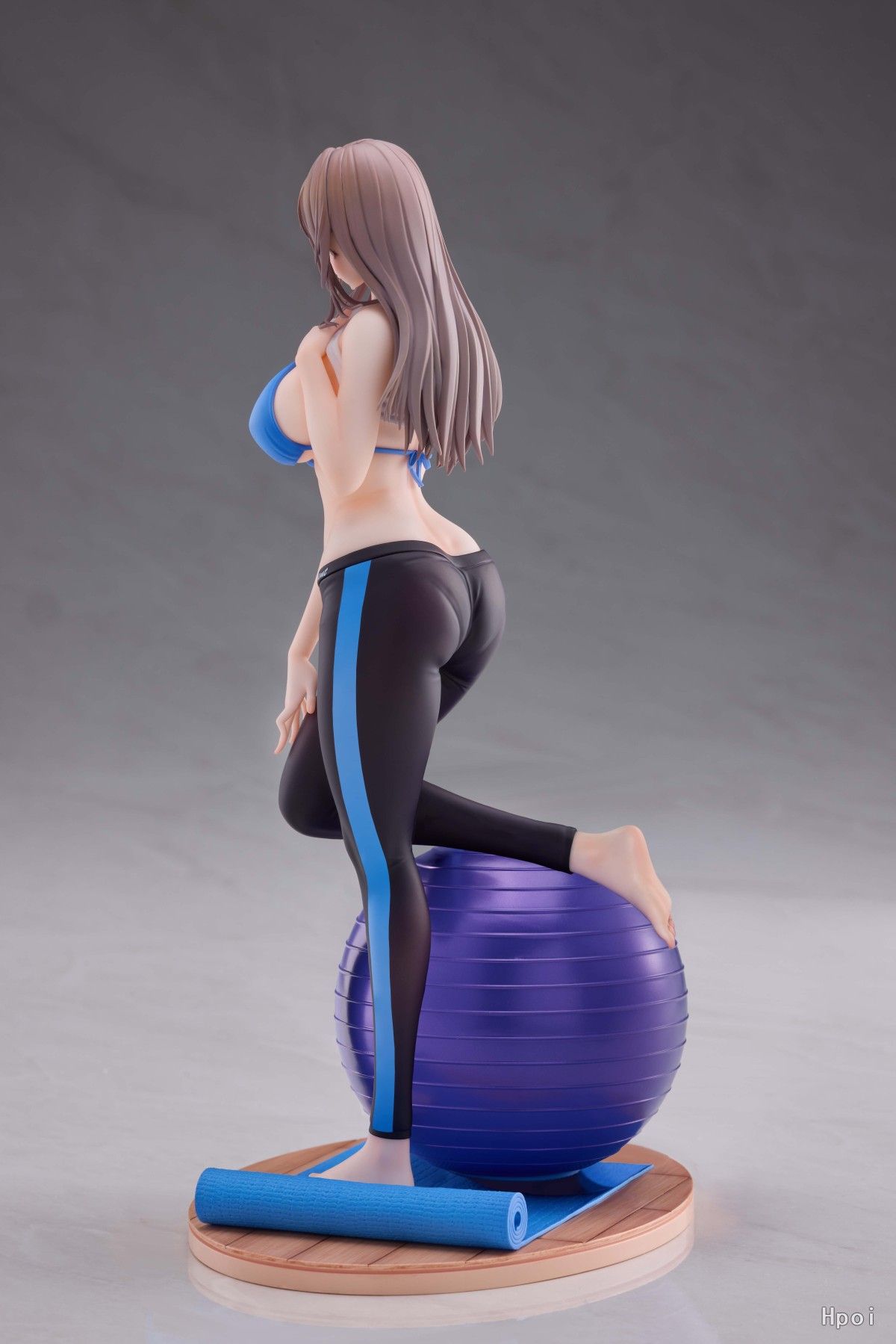 Yoga Girl Aoi - MOMOROSER Studio