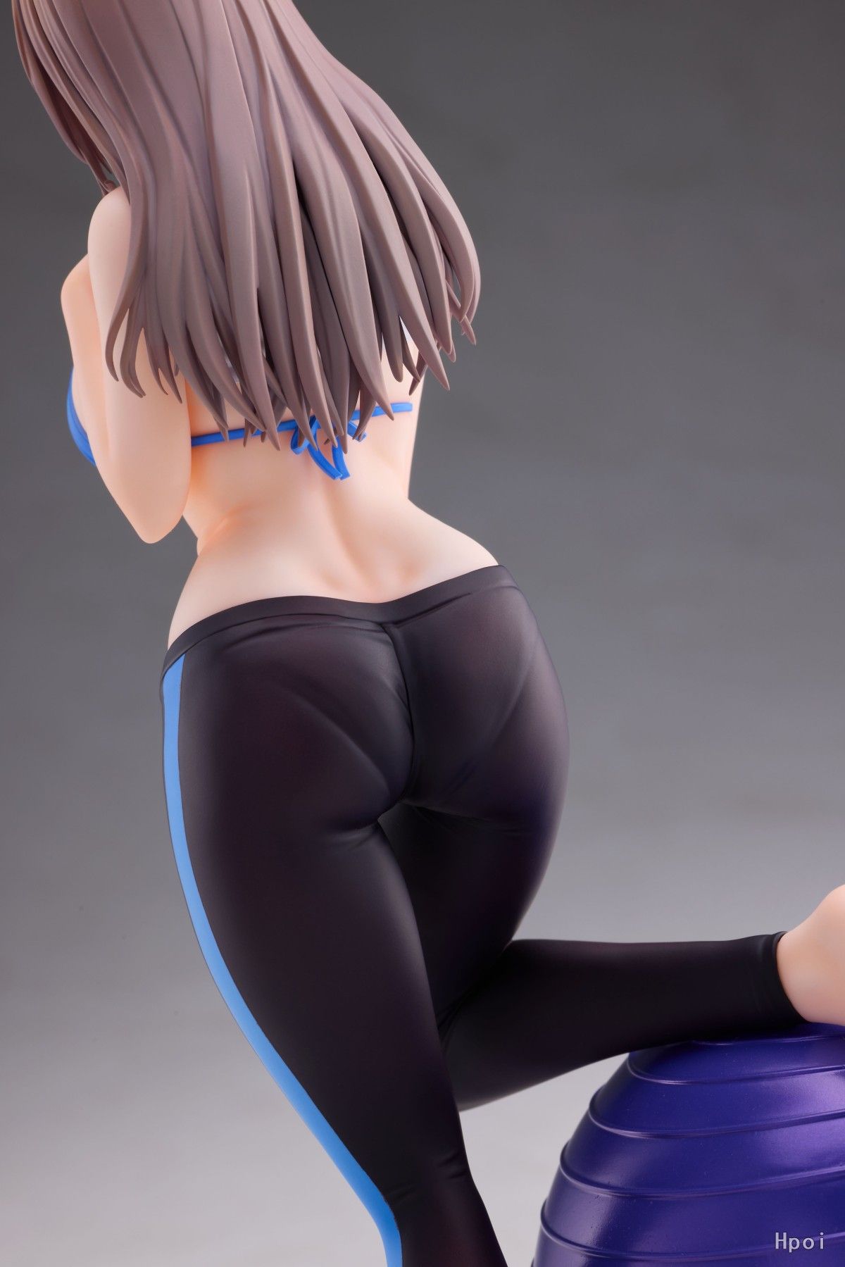 Yoga Girl Aoi - MOMOROSER Studio