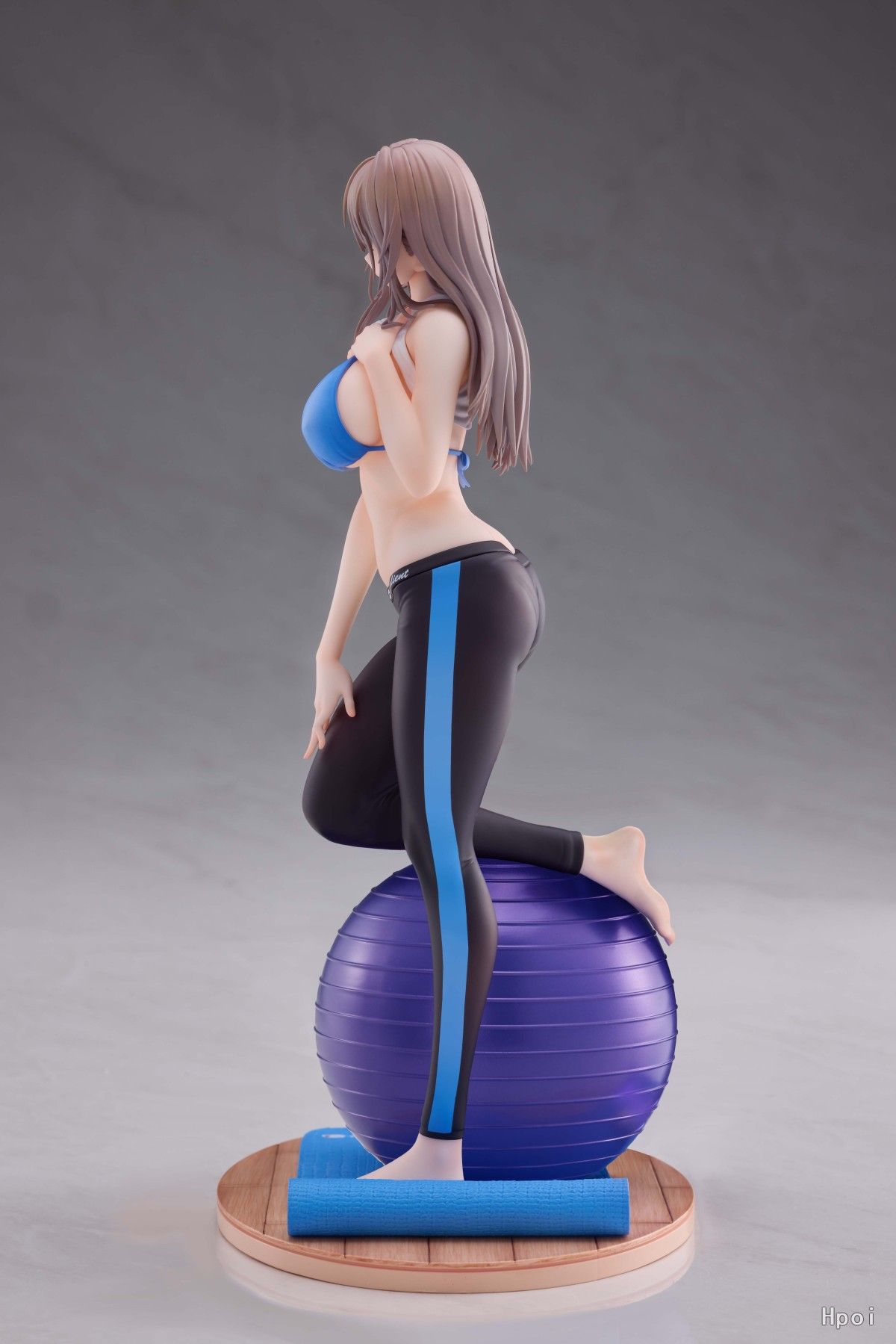 Yoga Girl Aoi - MOMOROSER Studio