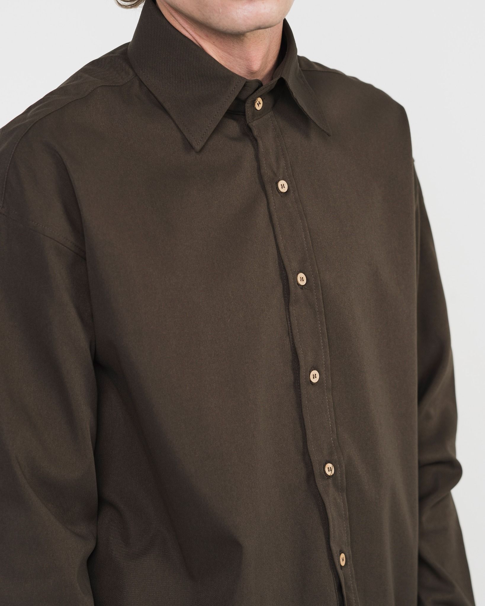 ODYSSEY REGULAR SHIRT | BROWN