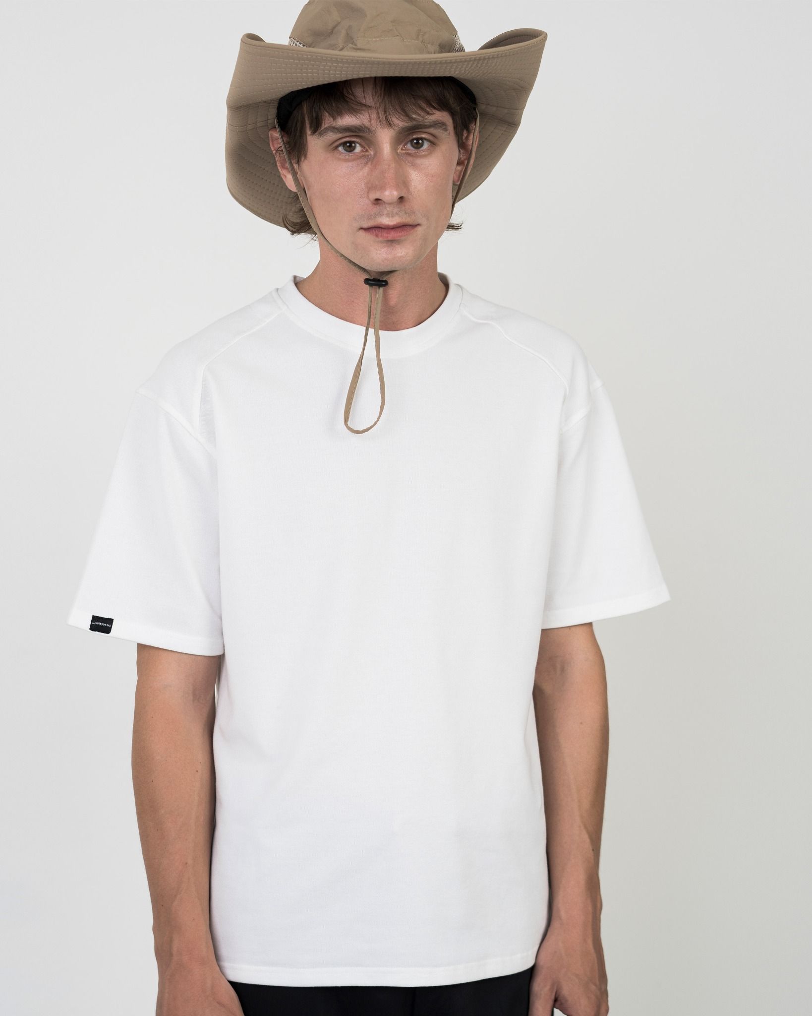 EXPLORE ODYSSEY TEE | WHITE