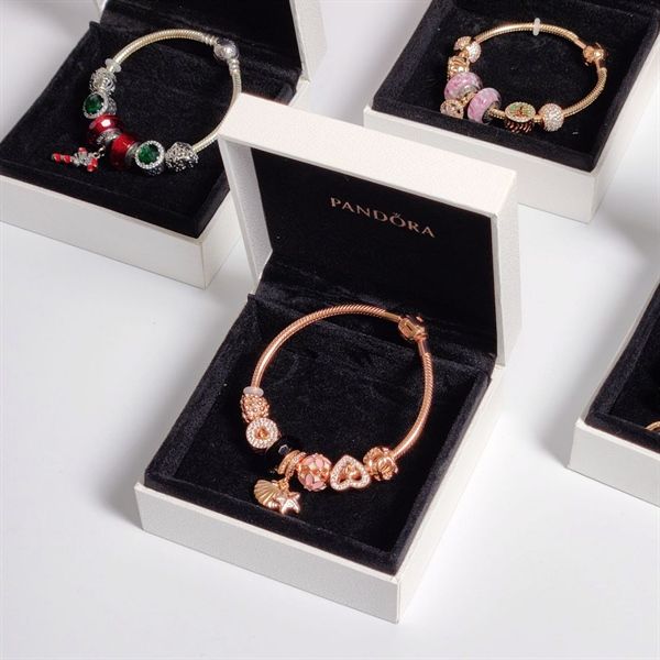 Vòng tay - Pandora with charms 07 DS Rose gold