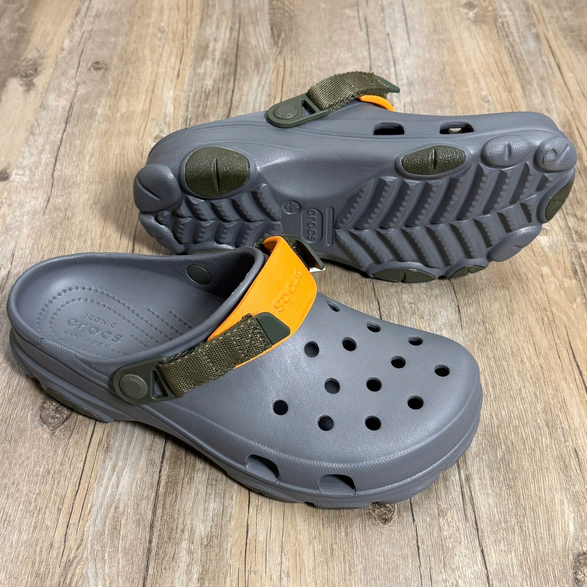 Dép Crocs Classic Terrain Clog HN Charcoal Gray
