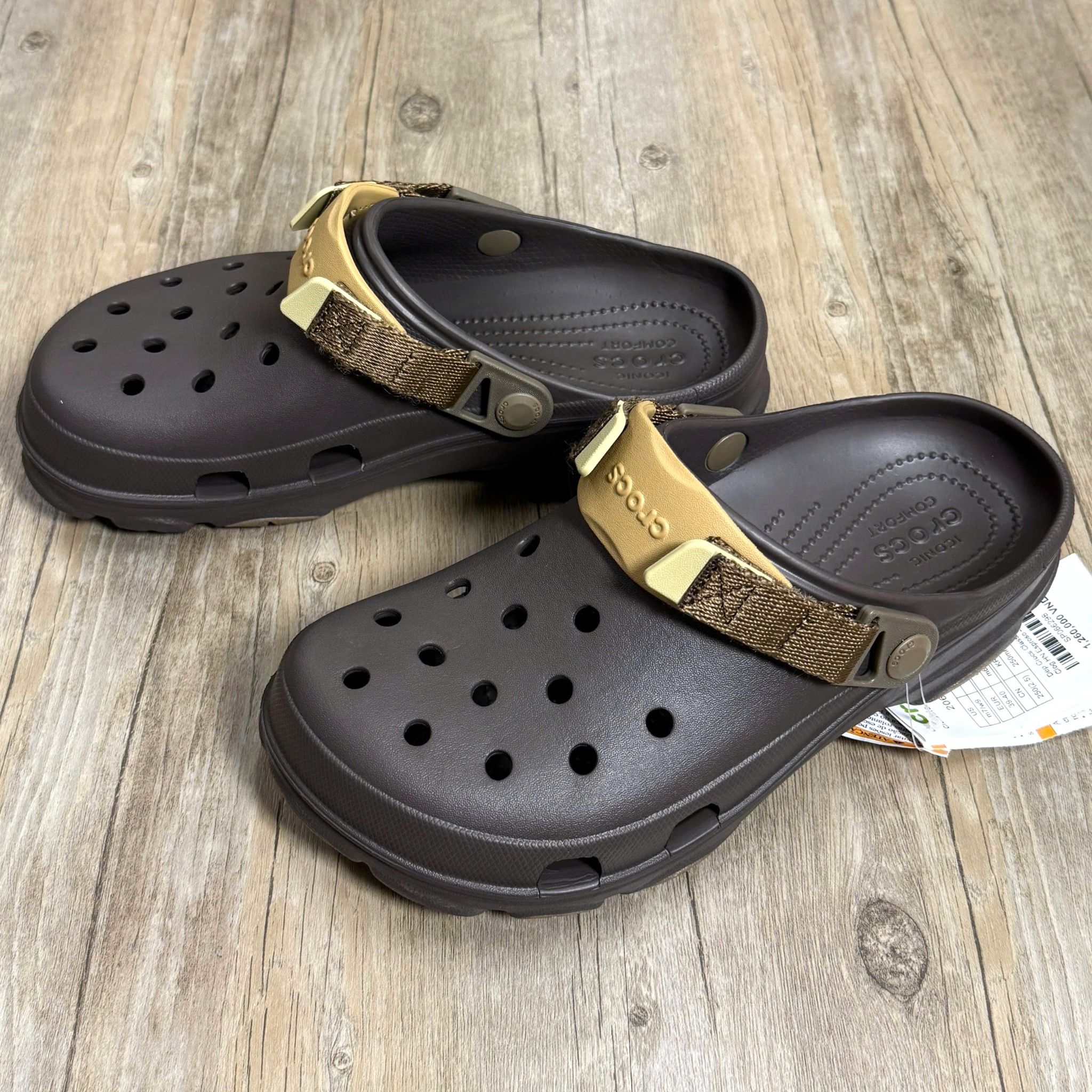 Dép Crocs Classic Terrain Clog HN Esproso