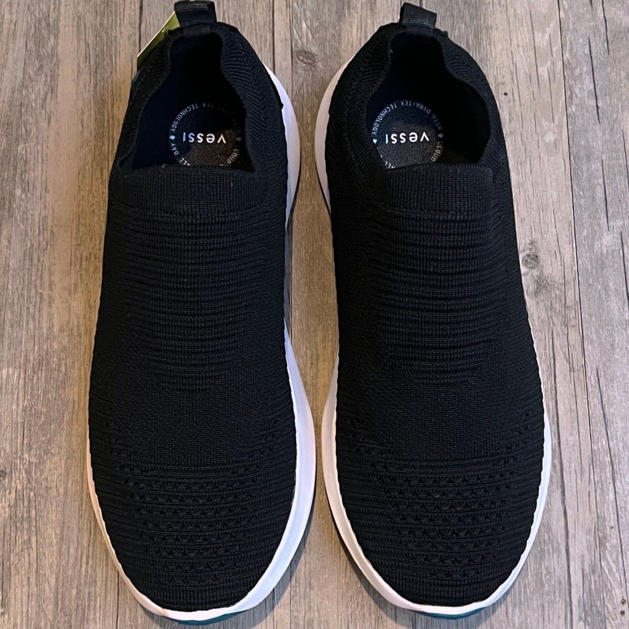 Giày Vessi Waterpoof Slip-Ons DP Onyx Black