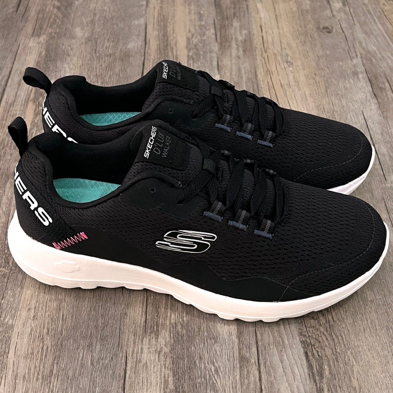 Giày Thể Thao Skechers cột dây HN Đen