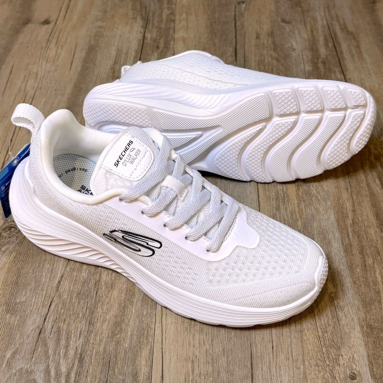 Giày Skechers D'Lux Walker 988-23A MV2 White