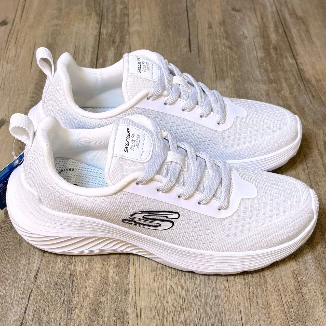 Giày Skechers D'Lux Walker 988-23A MV2 White