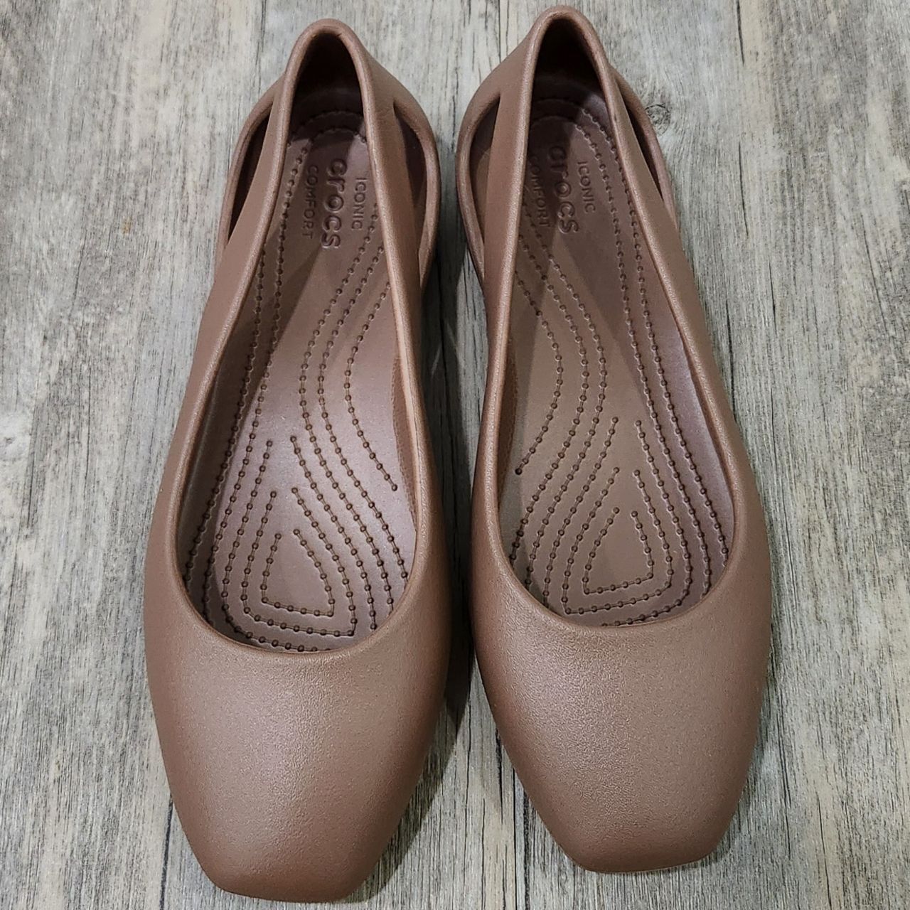 Giày Búp bê Crocs Sloane Flat W HN Nâu