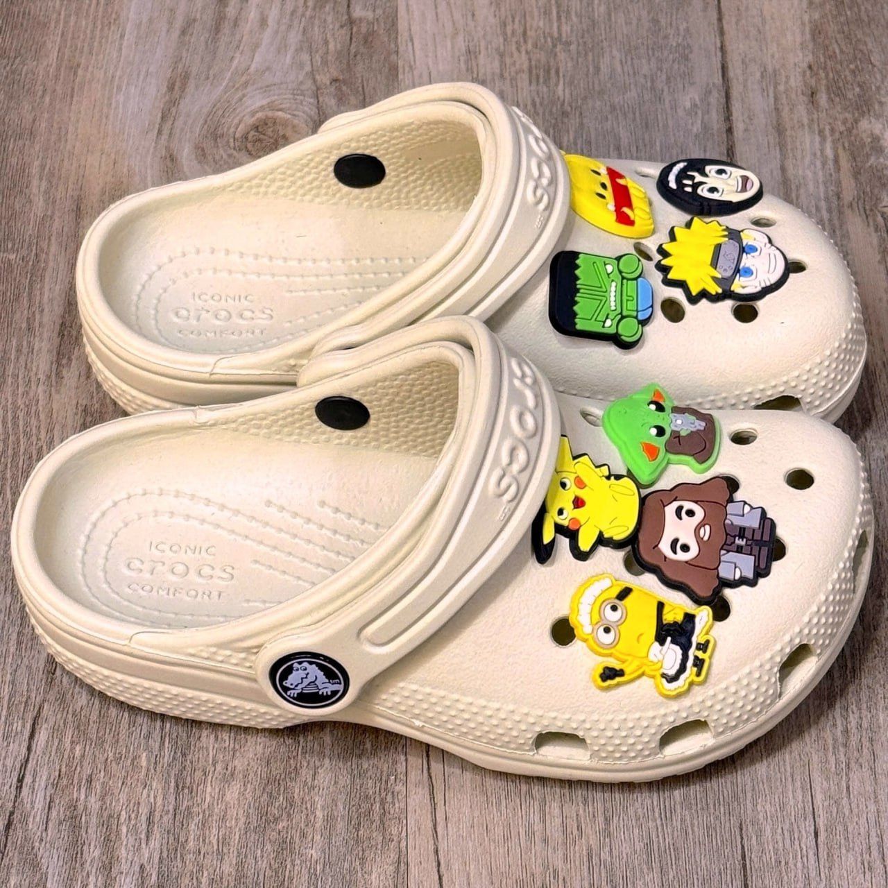 Dép Crocs Kid Classic Clog HN Bone