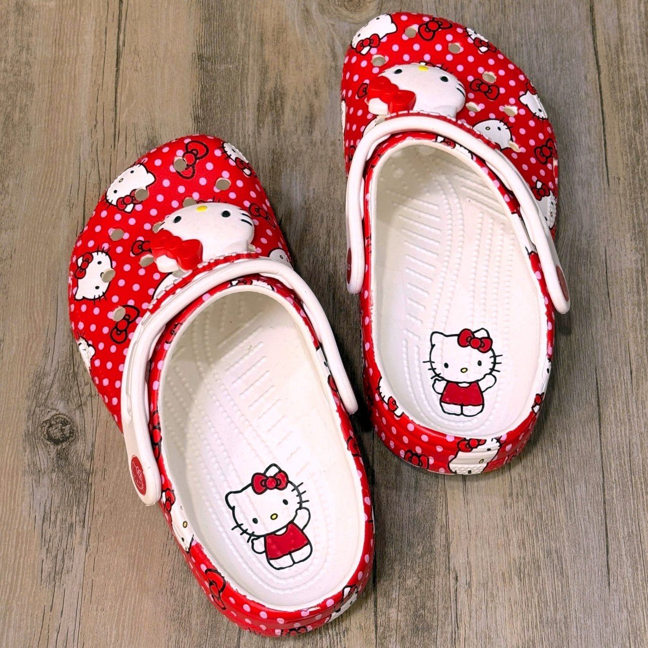 Dép Crocs Kid Clog Hello Kitty HN Red