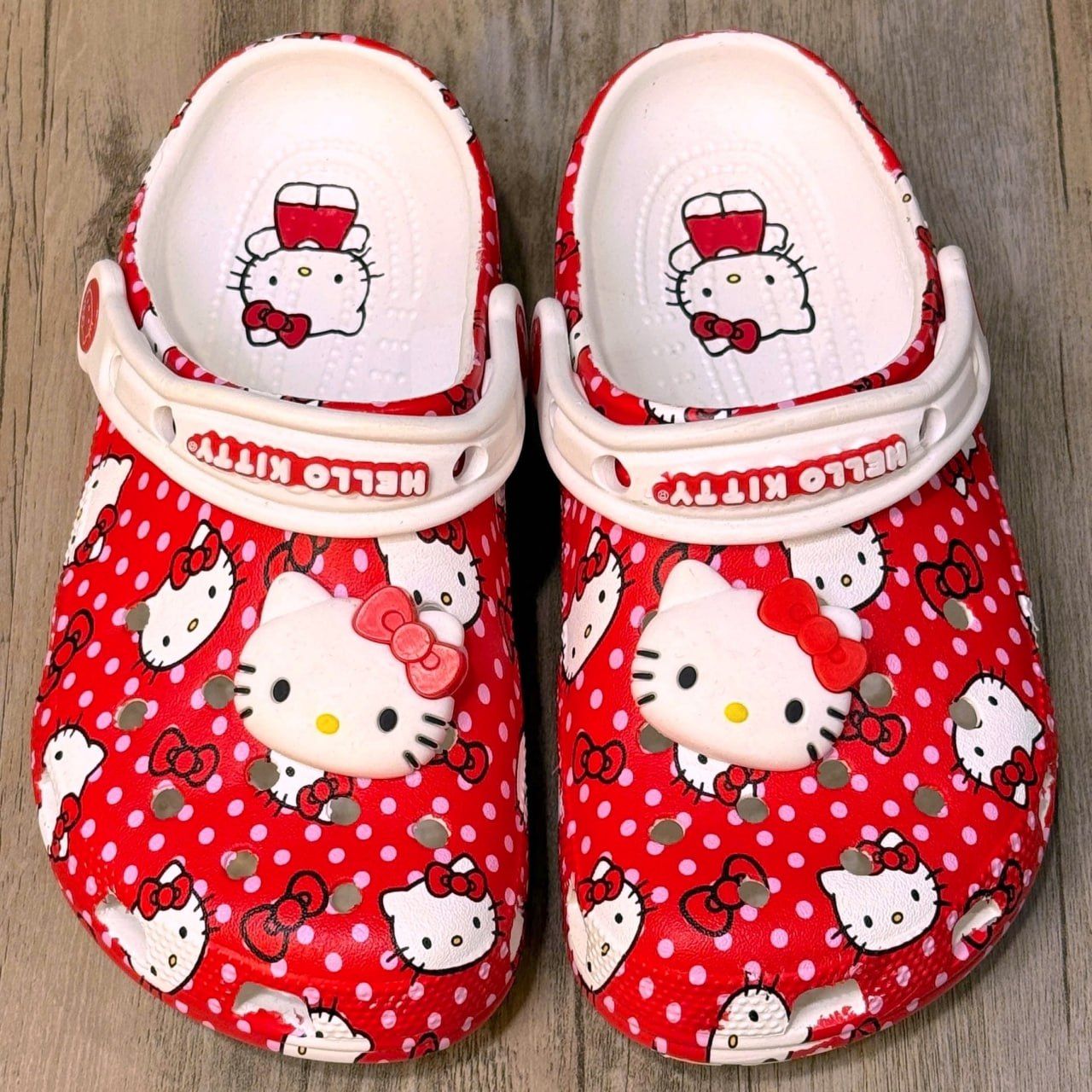 Dép Crocs Kid Clog Hello Kitty HN Red