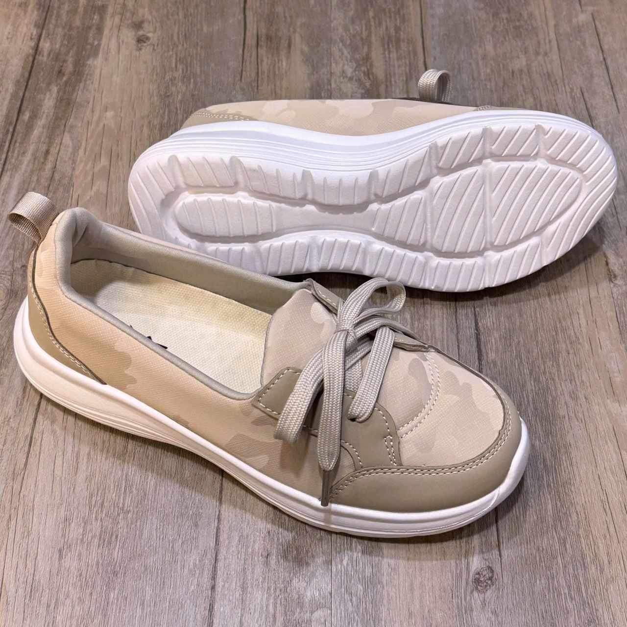 Giày Kirei Breathable Walk on Camo BG Cream