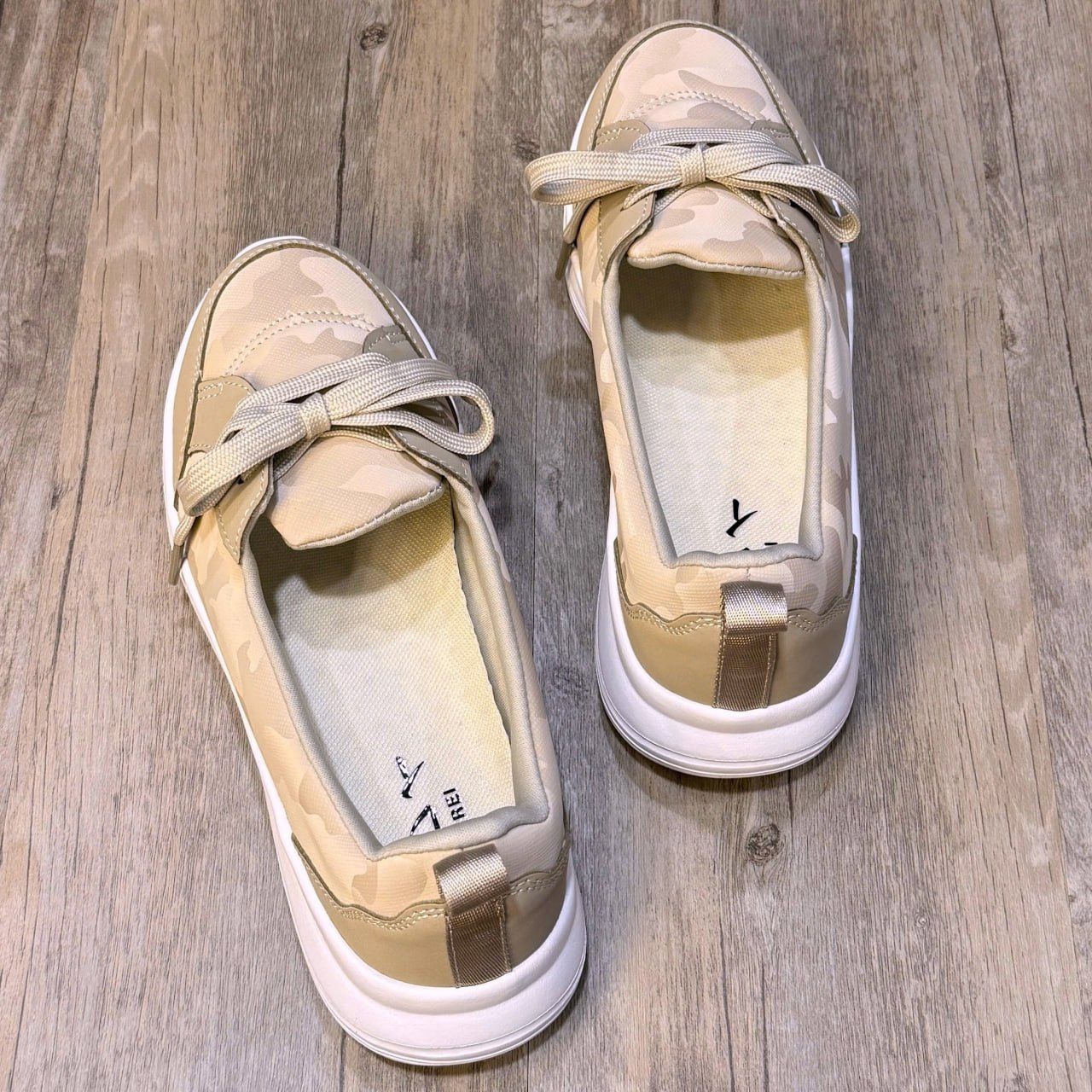 Giày Kirei Breathable Walk on Camo BG Cream