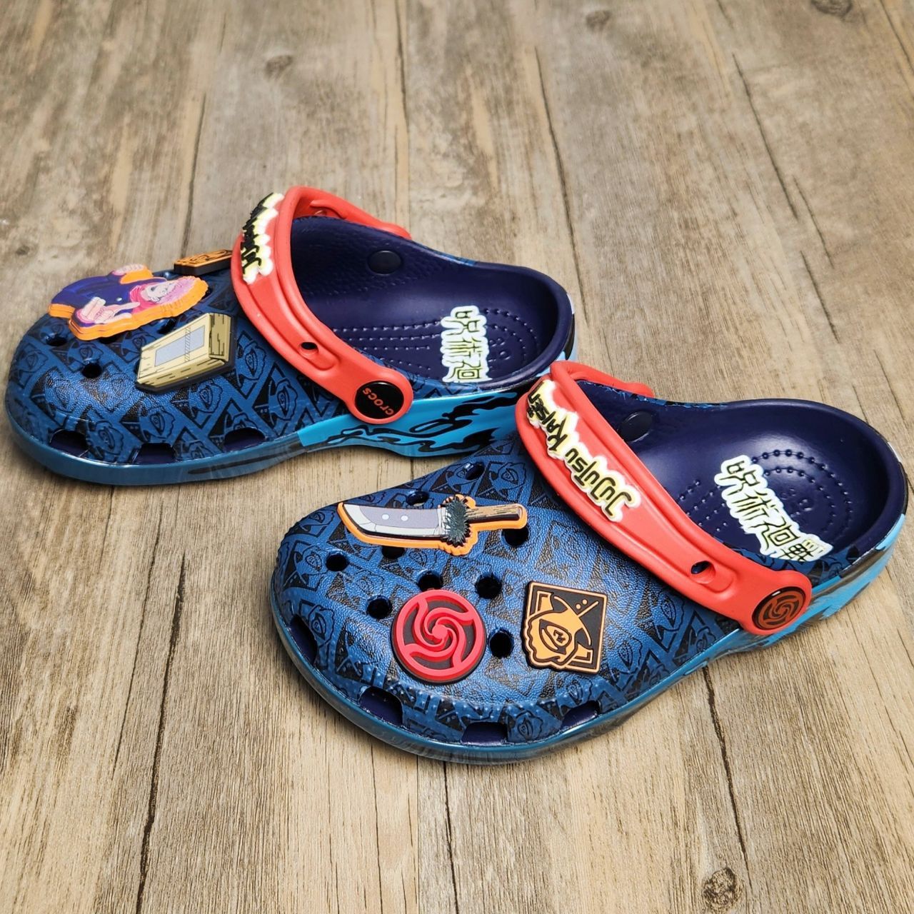 Dép Crocs Kid Clog Jujutsu Kaisen HN Navy