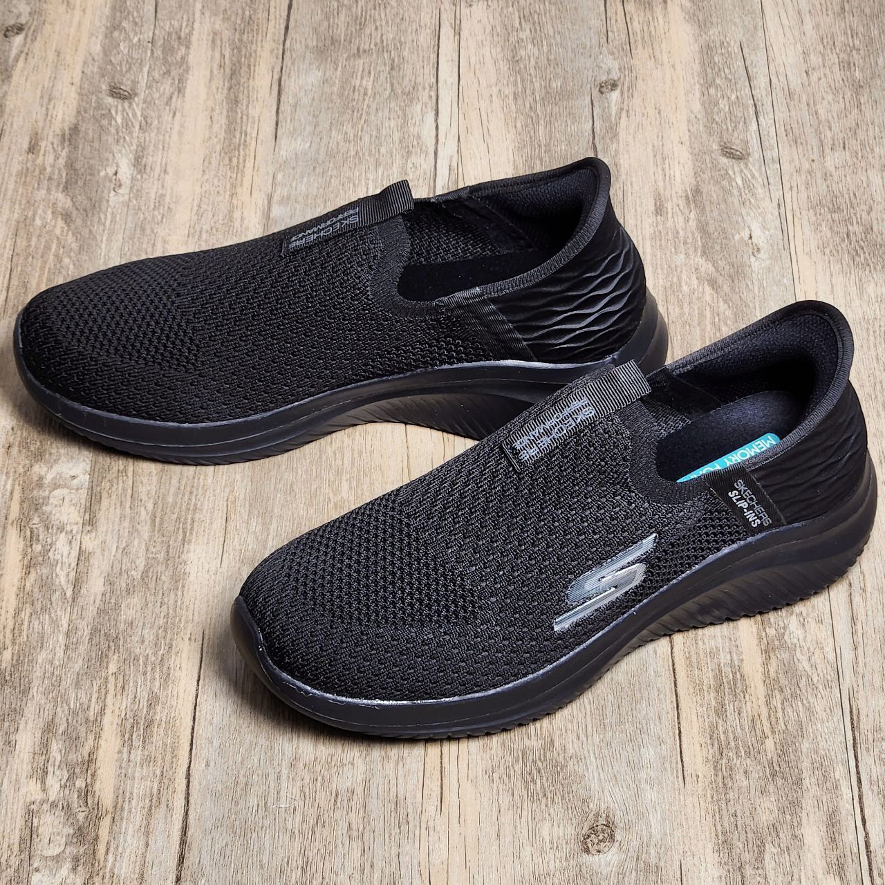 Giày Thể Thao Skechers Slip-Ins 8006 HN All Black