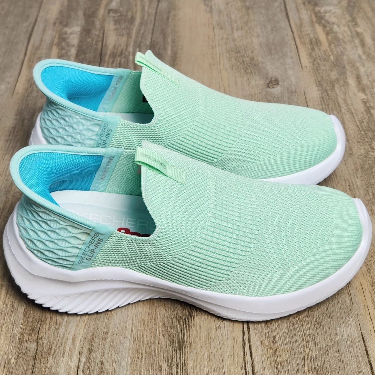 Giày Thể Thao Skechers Slip-ins KN988-6A DD Turquoise