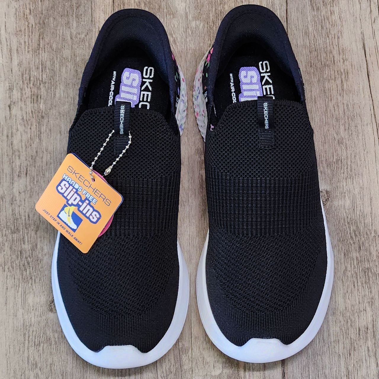 Giày Skechers Slip-ins Bloom On MV Black
