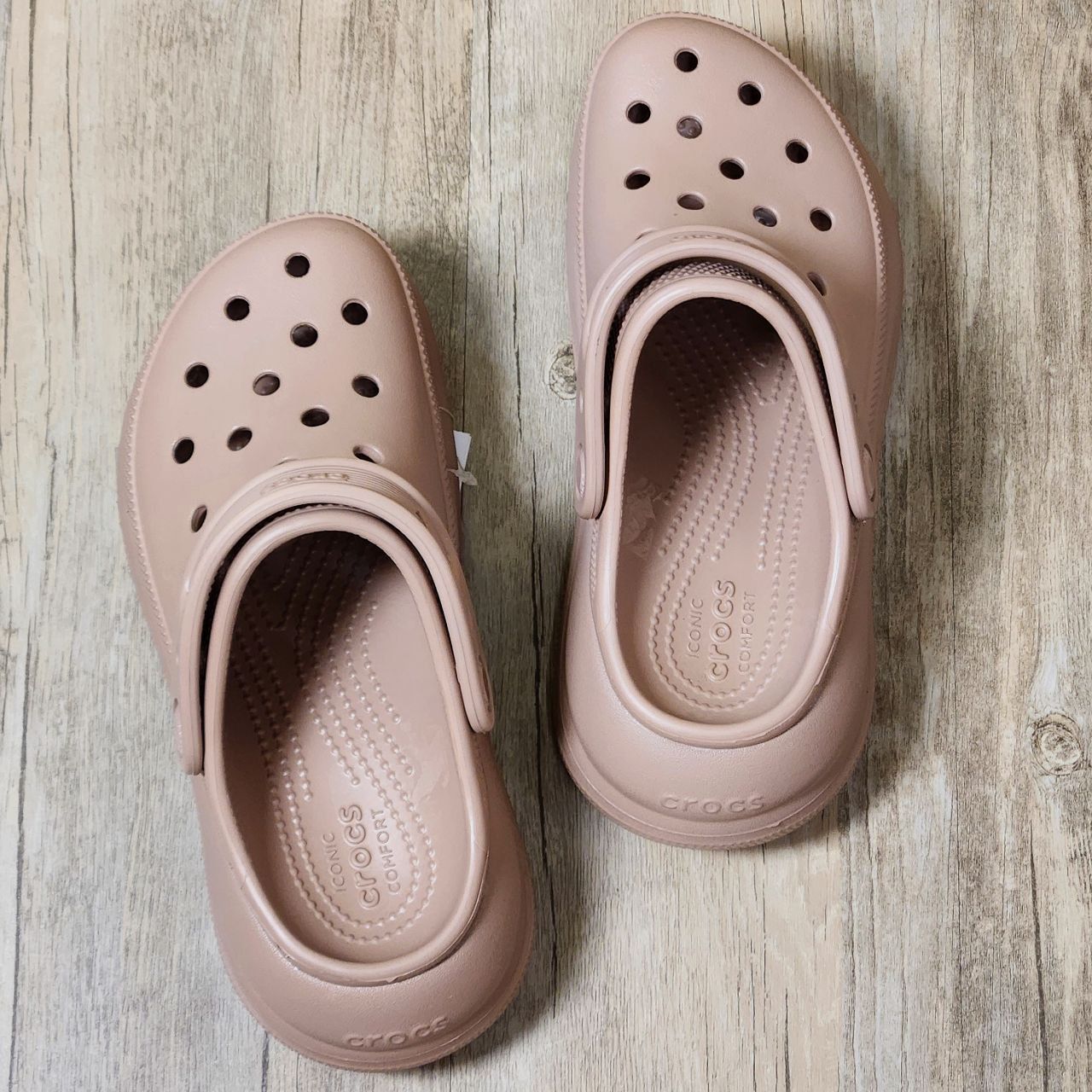 Dép Crocs Clog Crush HN Latte