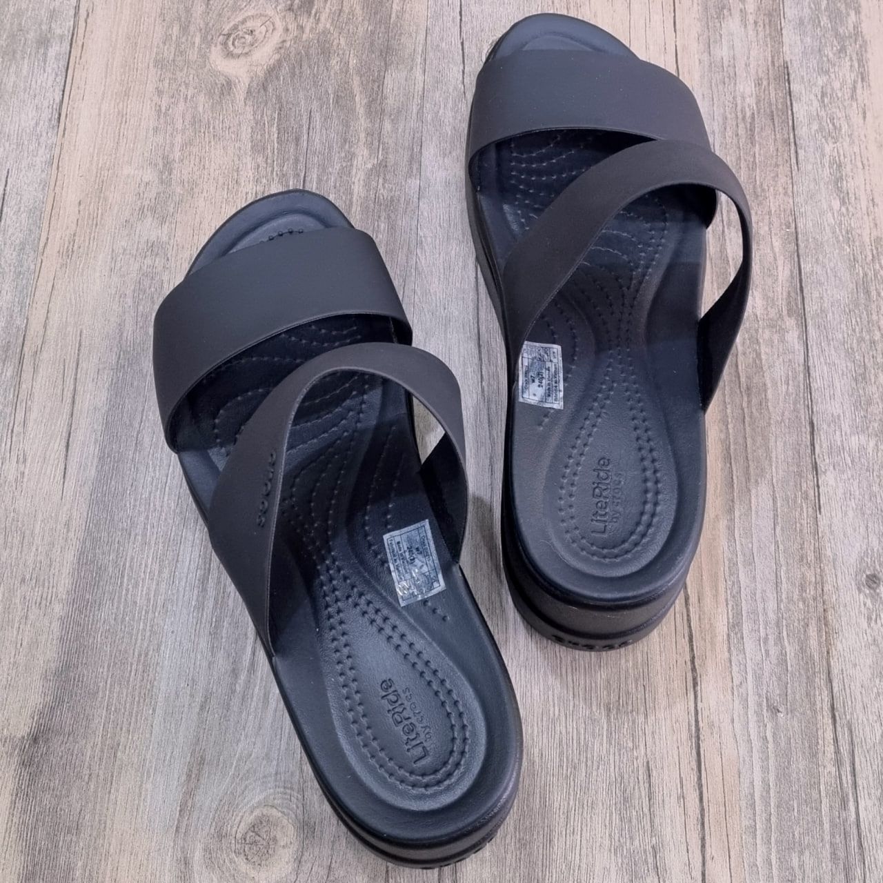Dép Crocs Brooklyn Mid Wedge W HN Đen