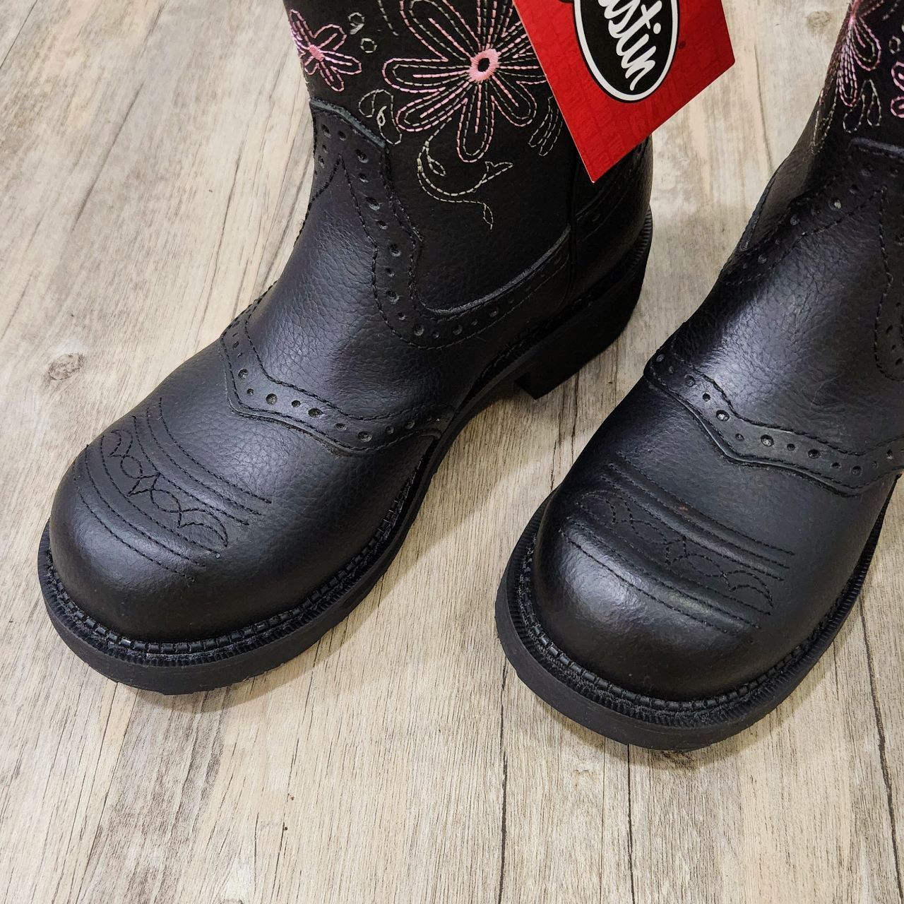 Giày boot Justin da ngựa hoa thêu trắng HN Đen