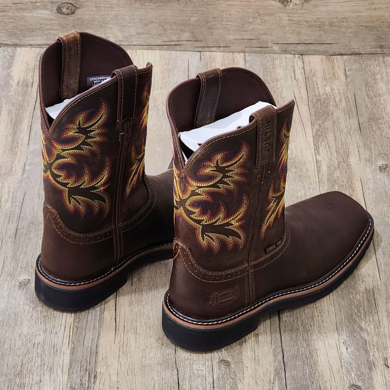 Giày boot Justin da ngựa hoa thêu nâu HN Nâu