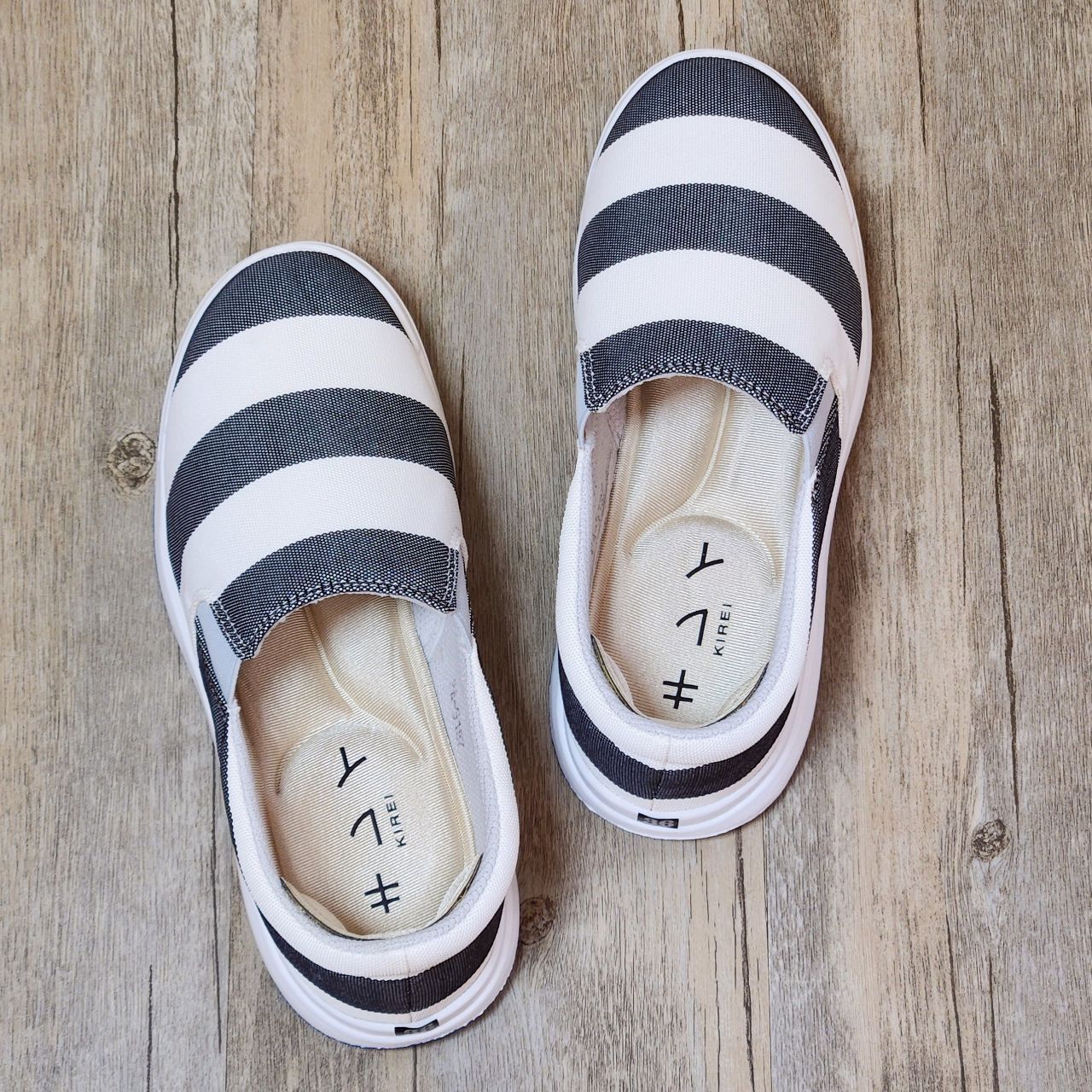 Giày Nhật Kirei walk canvas sọc KH Xám trắng