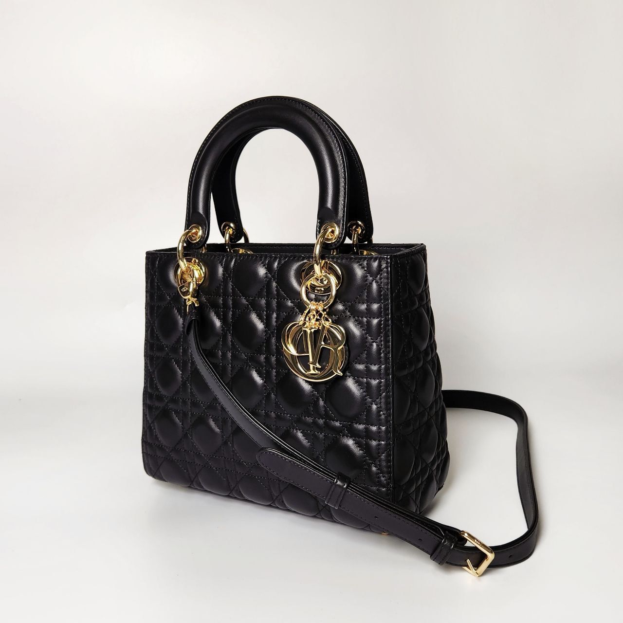 Túi Dior Lady Medium Cannage Lambskin Bag HD Black/Gold