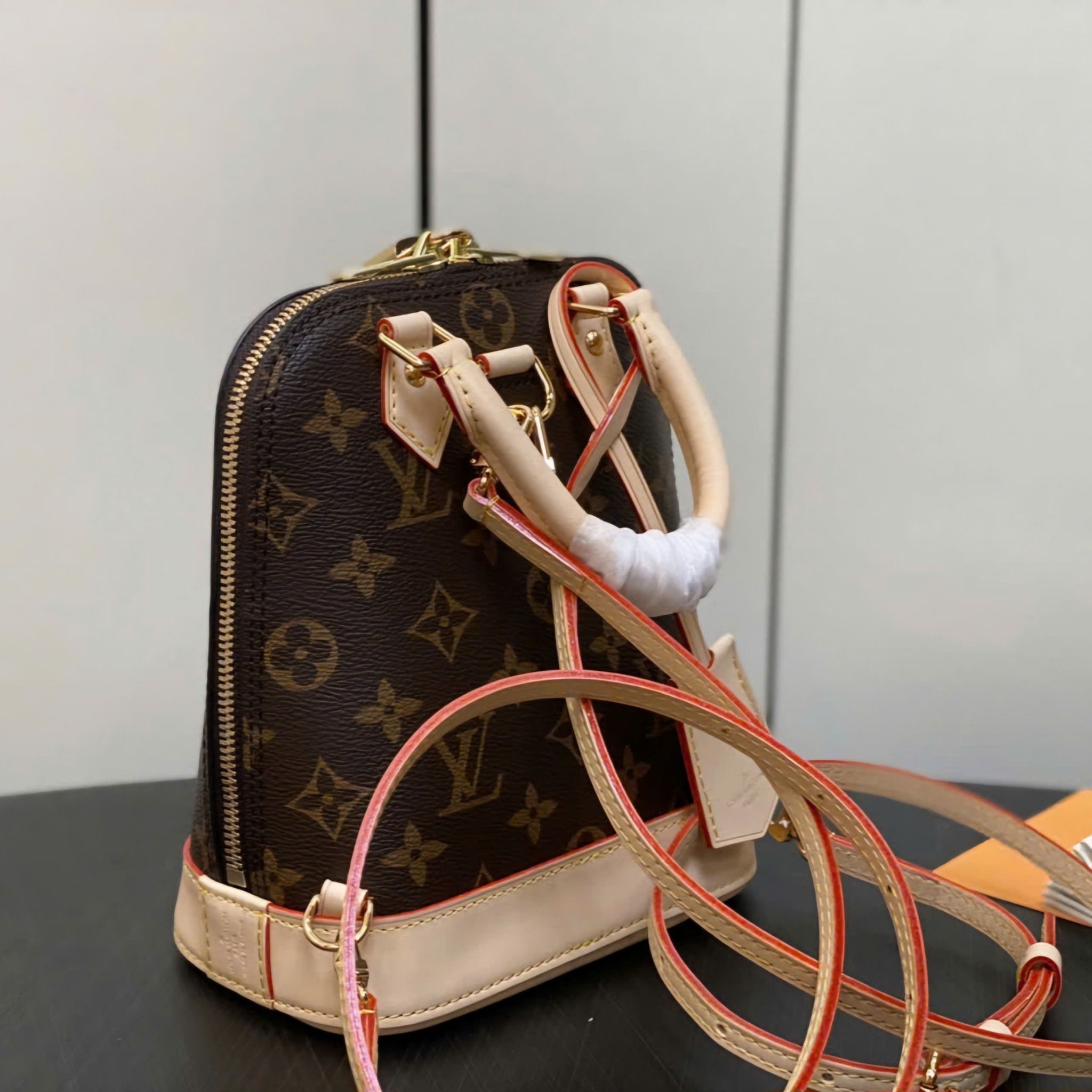 Balo LV Alma Monogram Canvas DS Brown
