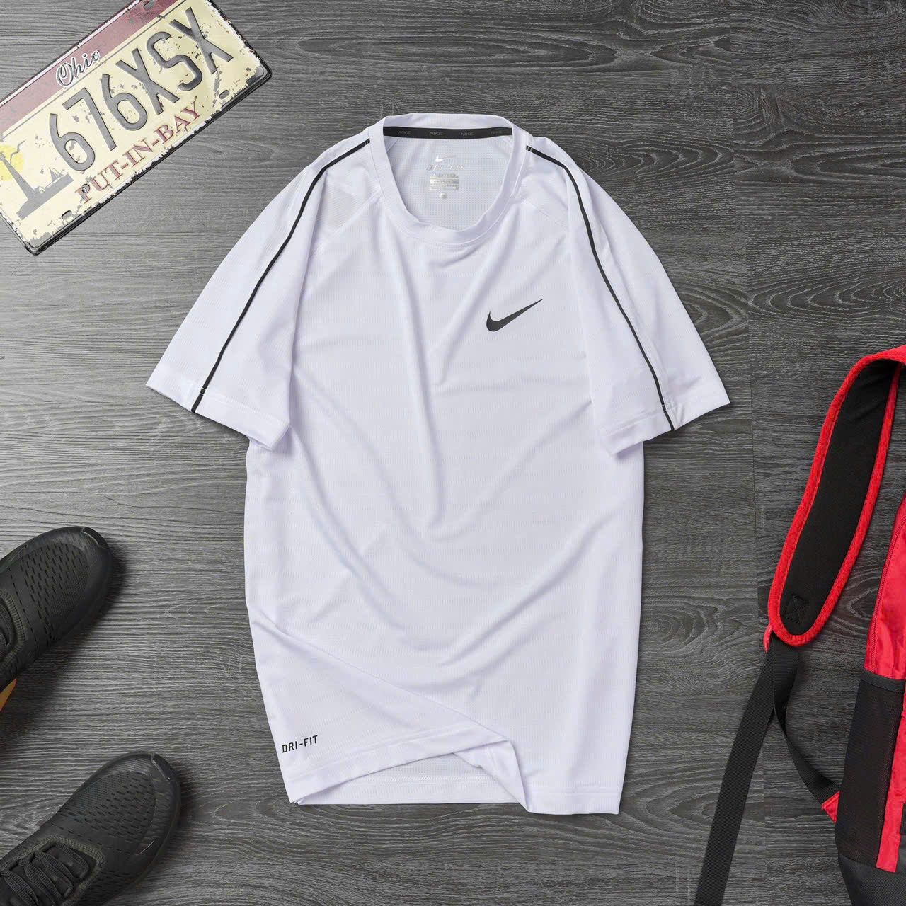 Áo Thun Thể Thao Nike PA Trắng