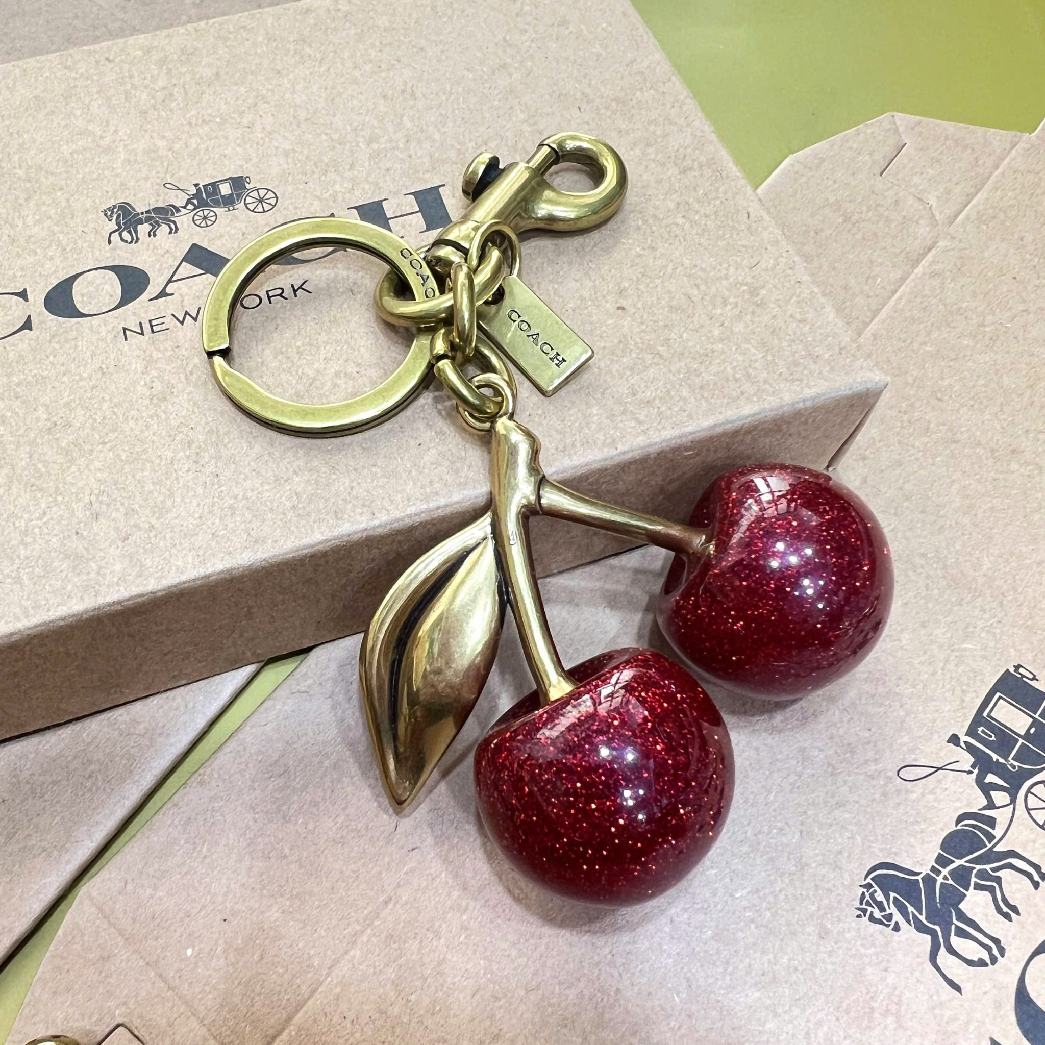 Phụ kiện Charm Cherry Bag DS Red - Freesize